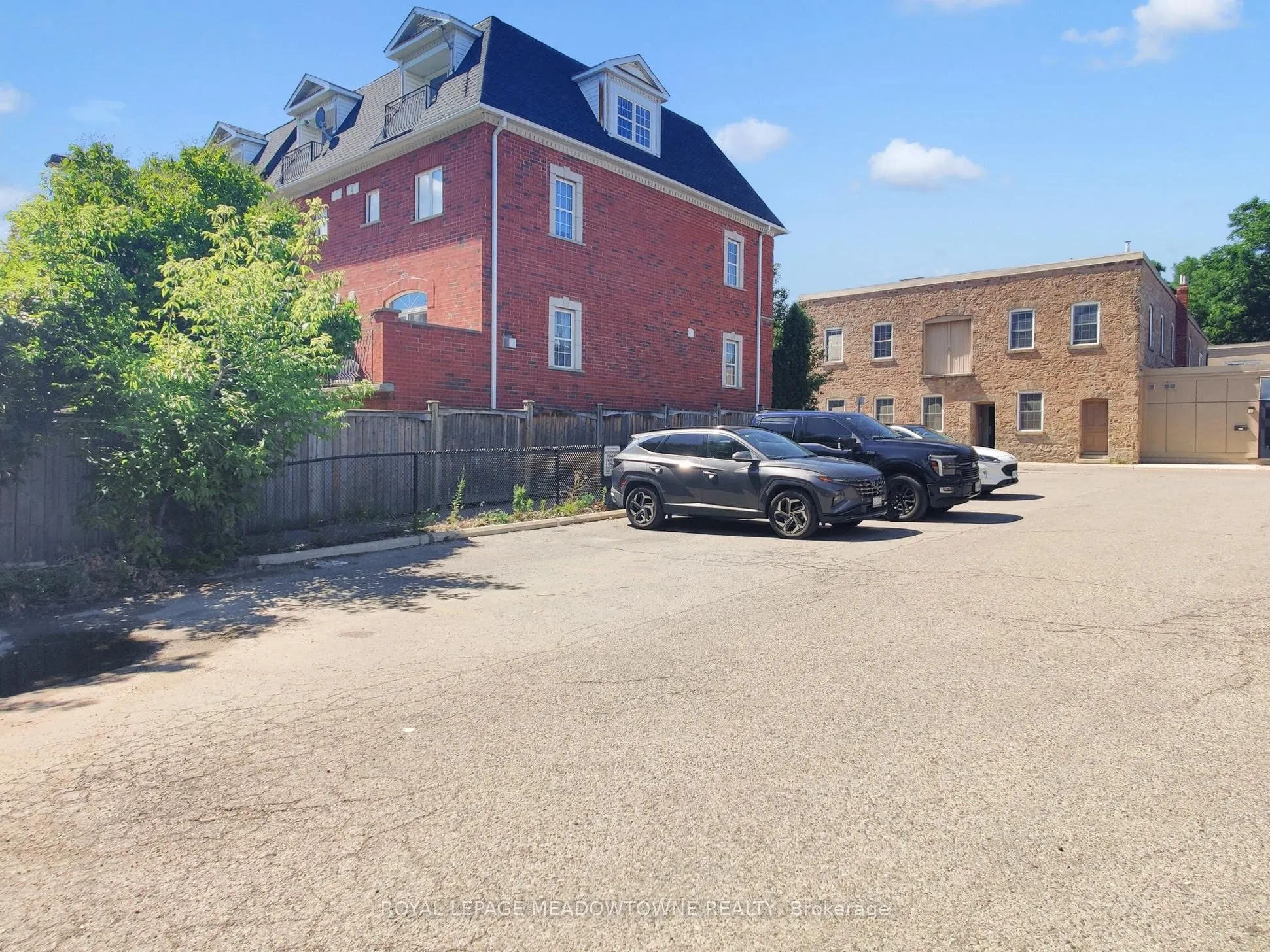 12 Wesleyan Street, #1