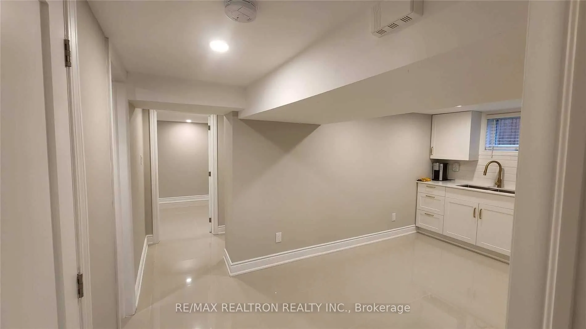 91 Whitley - Basement A Avenue