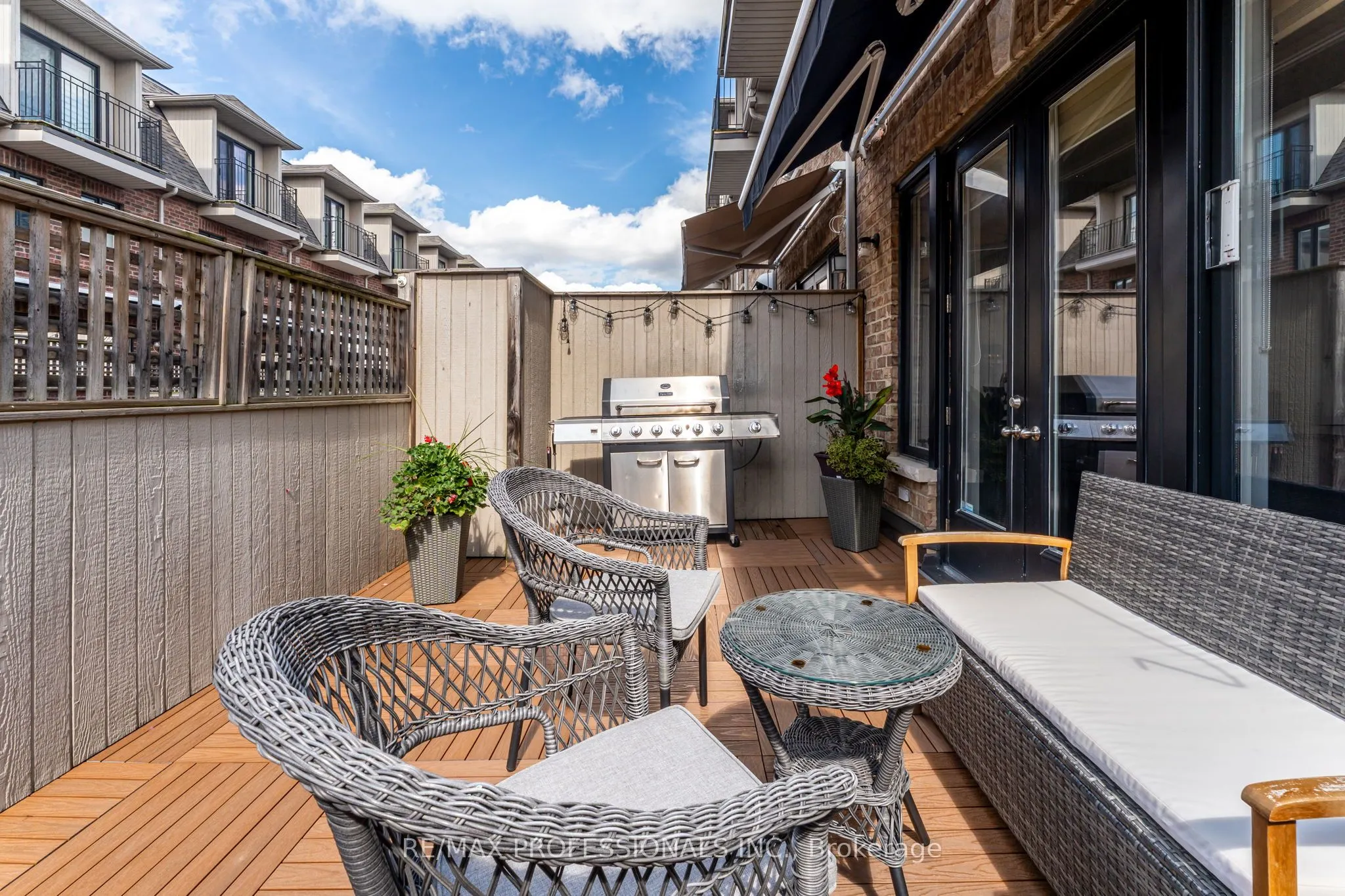 1812 Burnhamthorpe Road E, #1