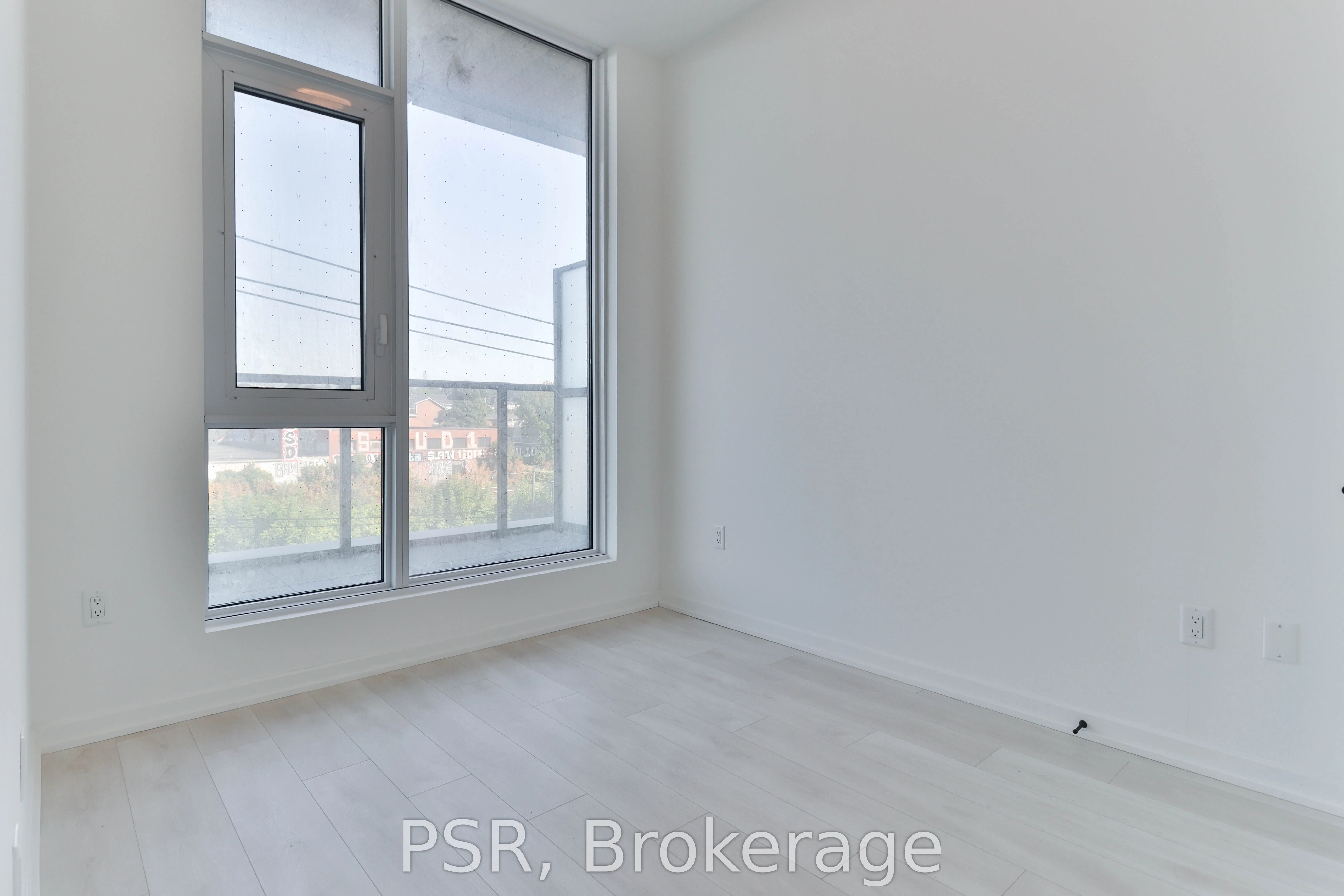 1285 Dupont Street, #307
