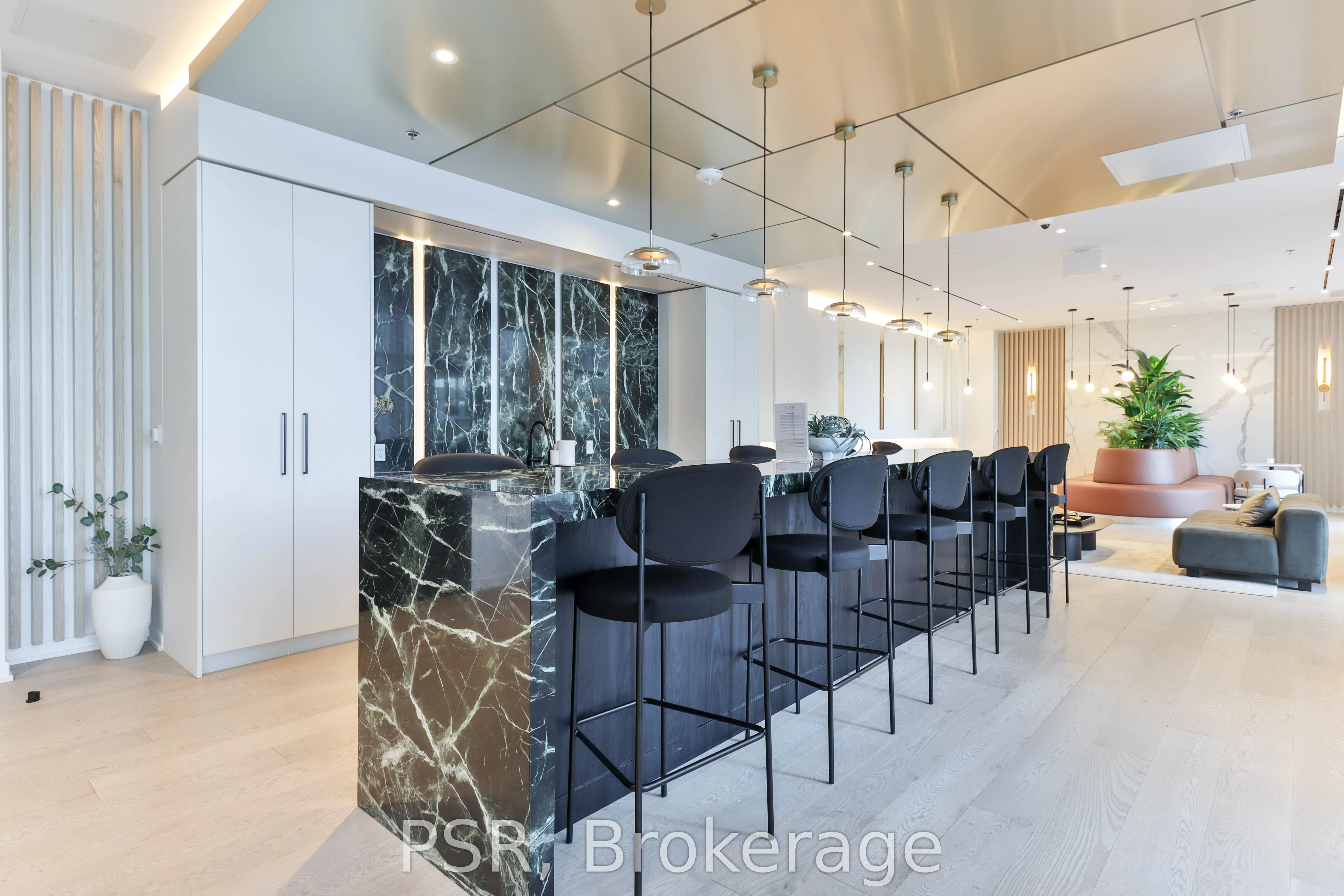 1285 Dupont Street, #307