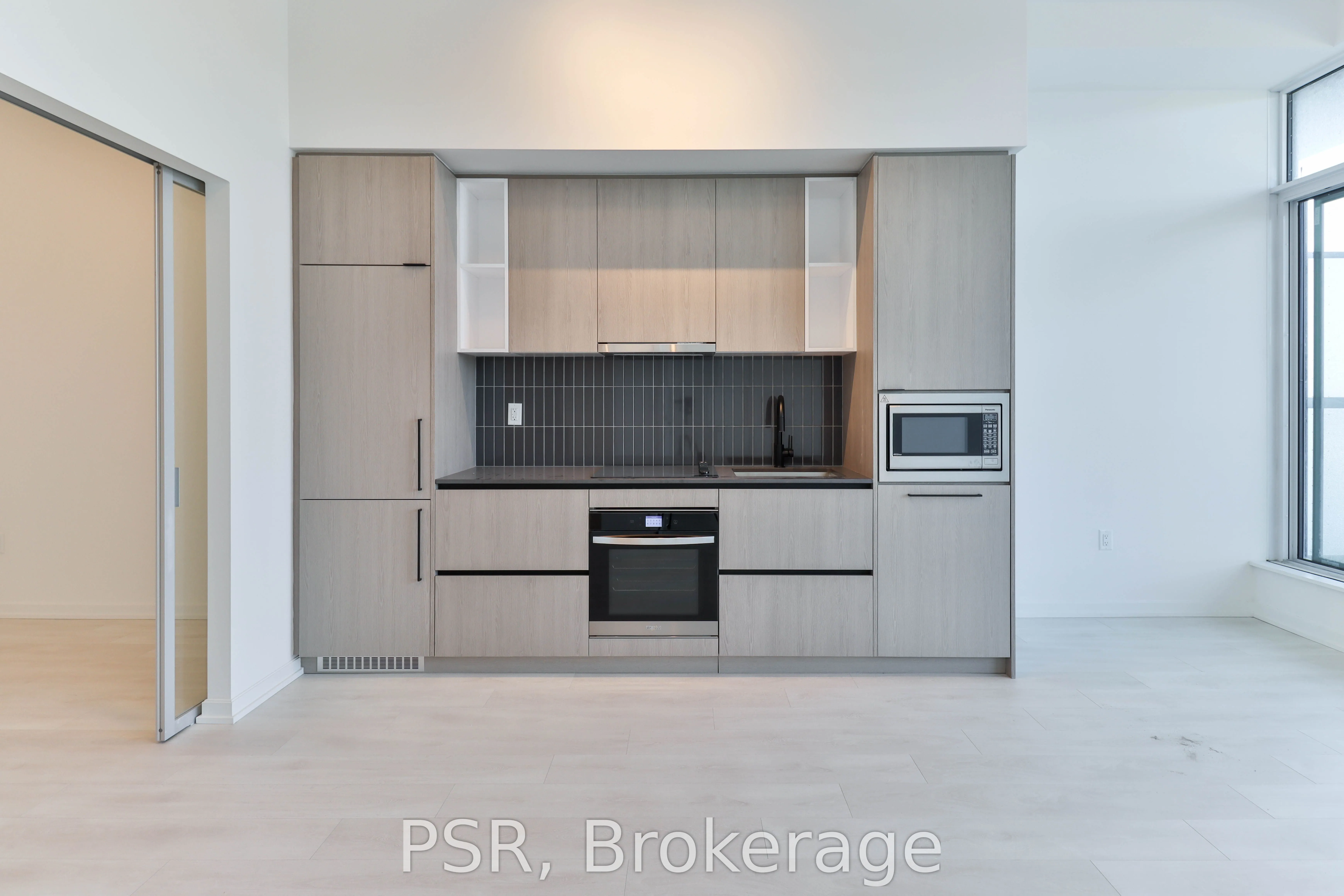 1285 Dupont Street, #307