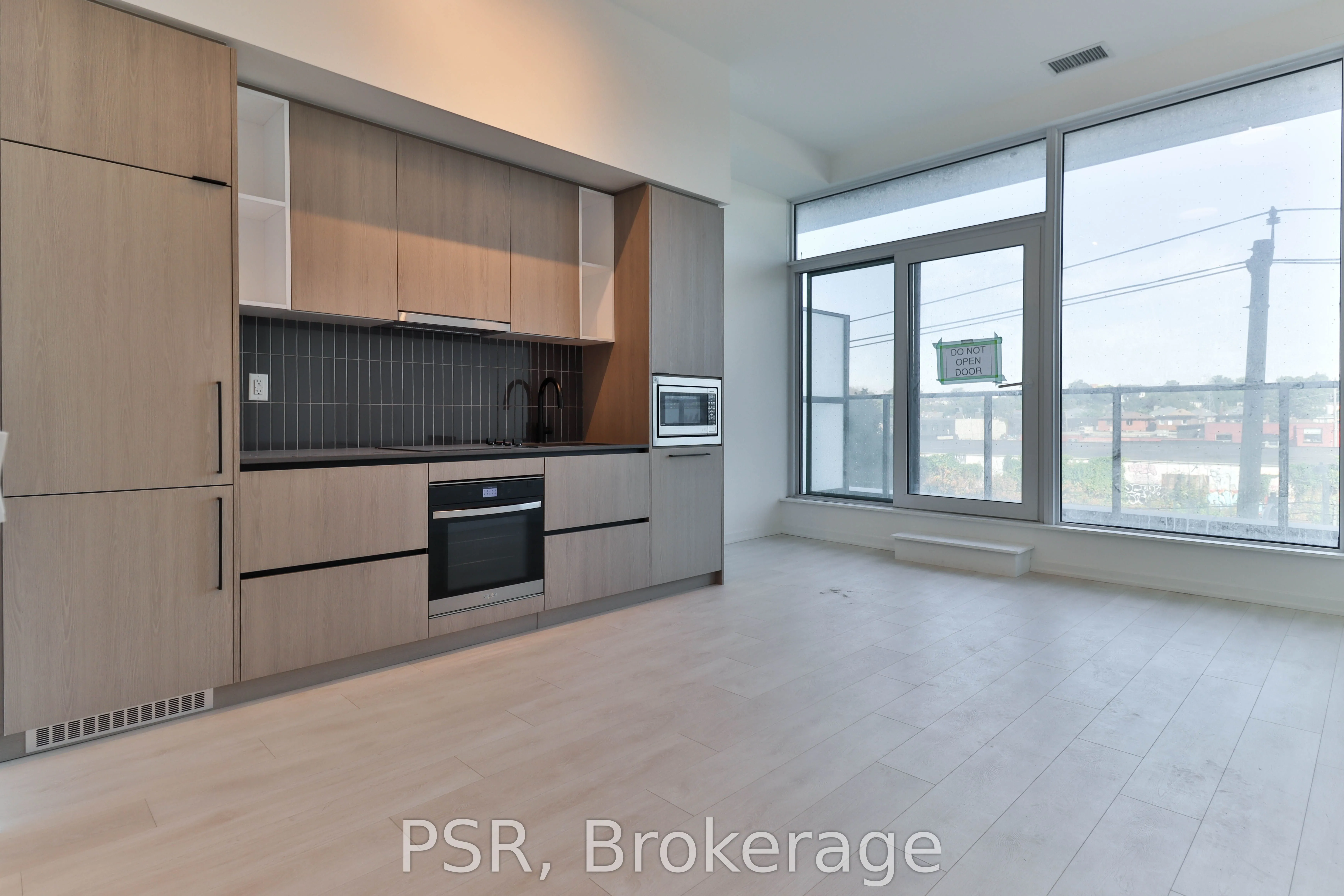 1285 Dupont Street, #307