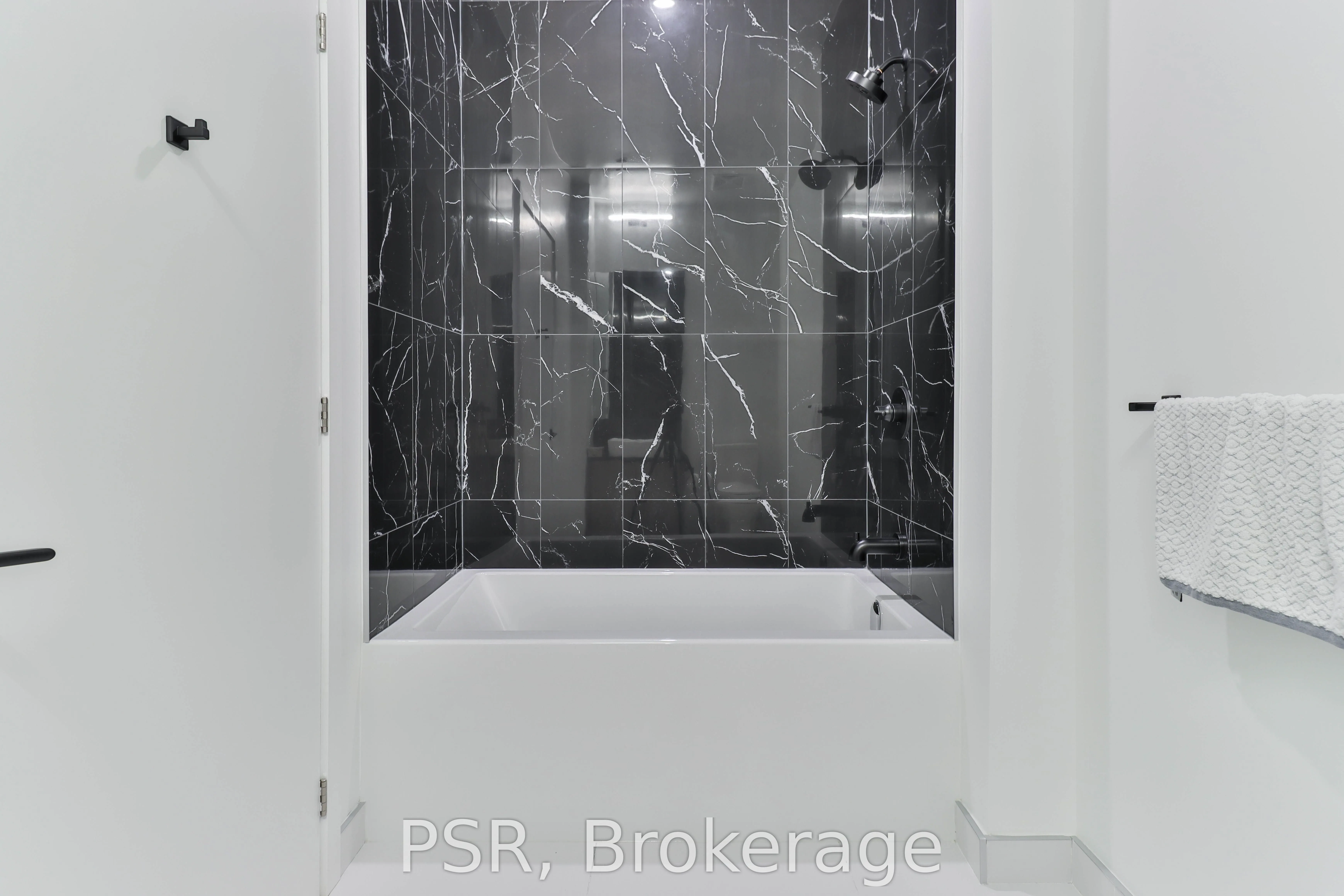 1285 Dupont Street, #307