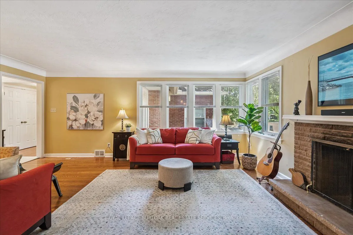 1424 Alfred Crescent