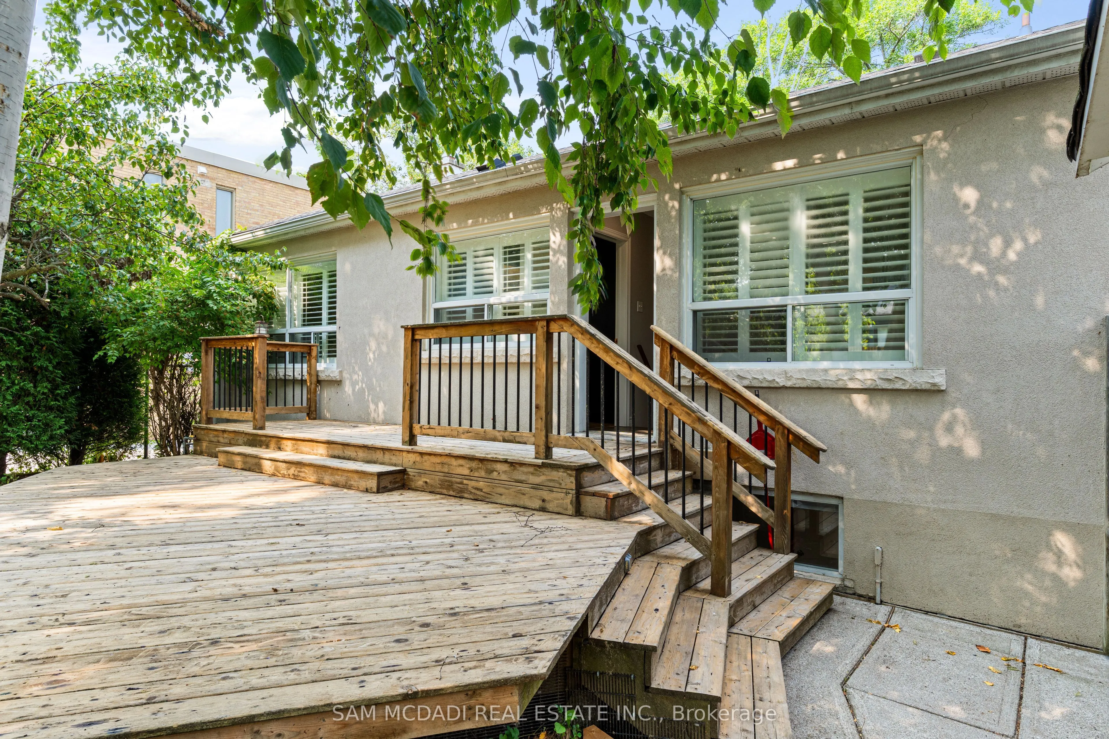 158 Felan Avenue