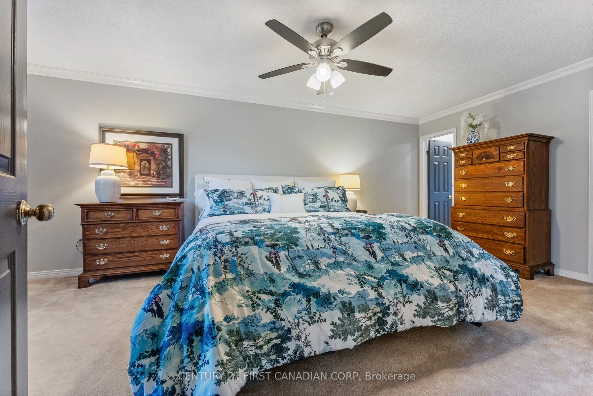 1224 Nathaniel Crescent