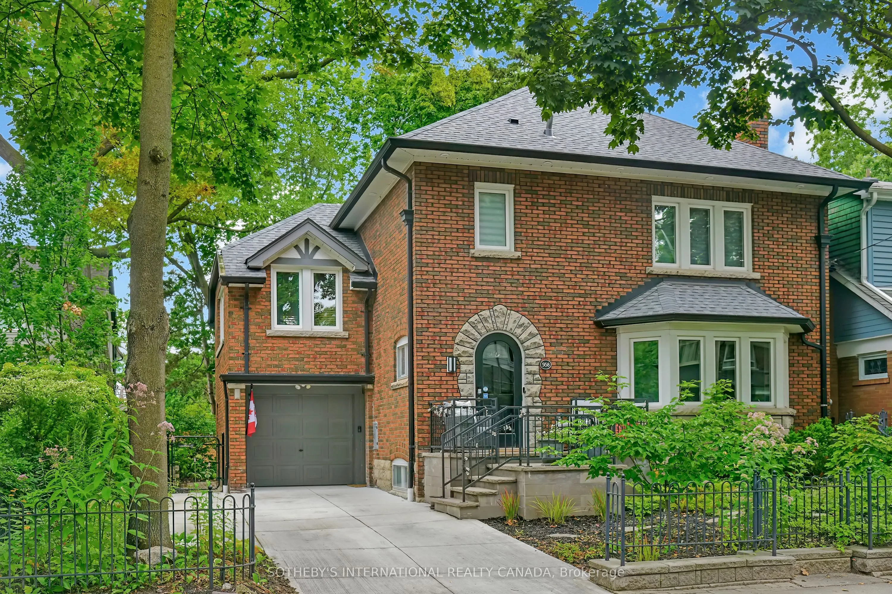 568 Windermere Avenue