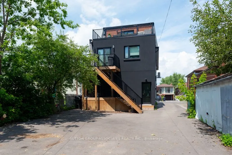 1059 Briar Hill Avenue, #Lower