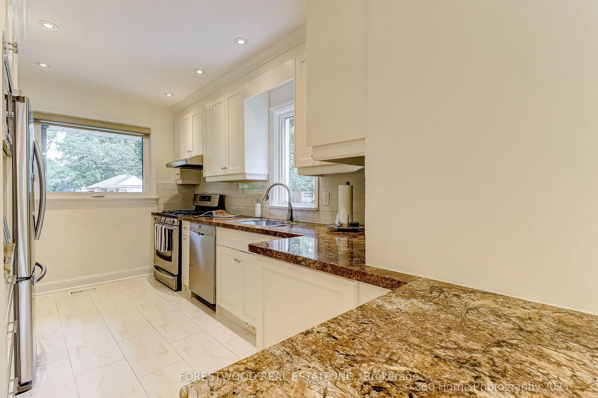16 Westhead Road