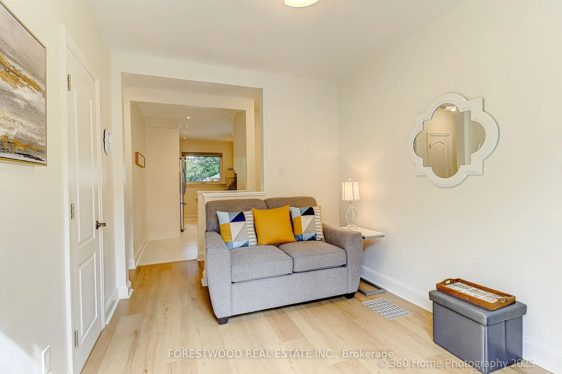 16 Westhead Road