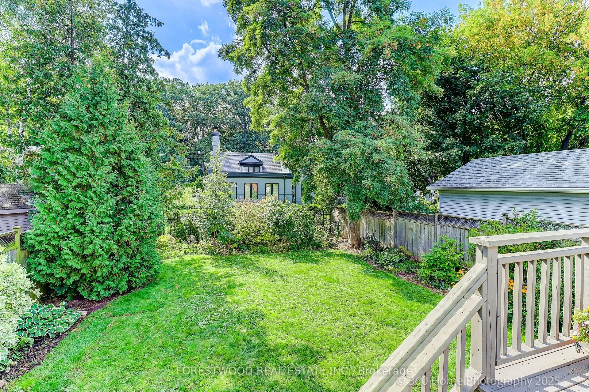 16 Westhead Road