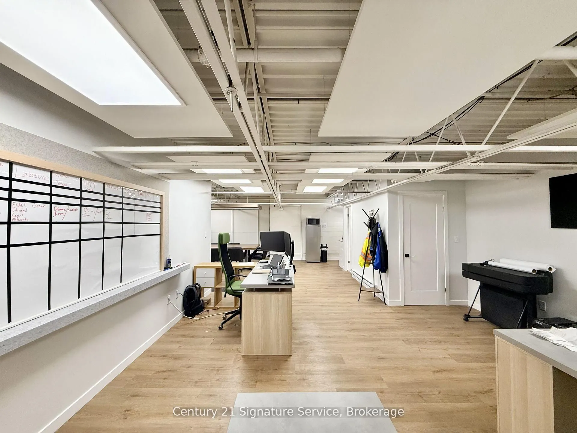 1050 Britannia Road E, #3