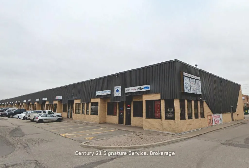 1050 Britannia Road E, #3