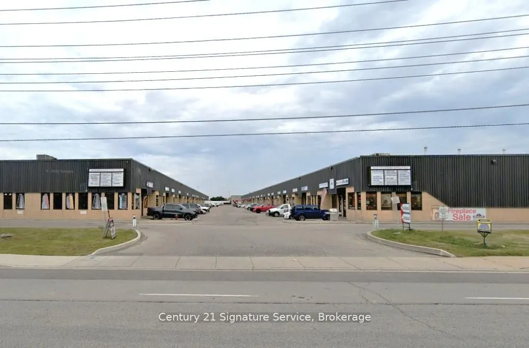 1050 Britannia Road E, #3