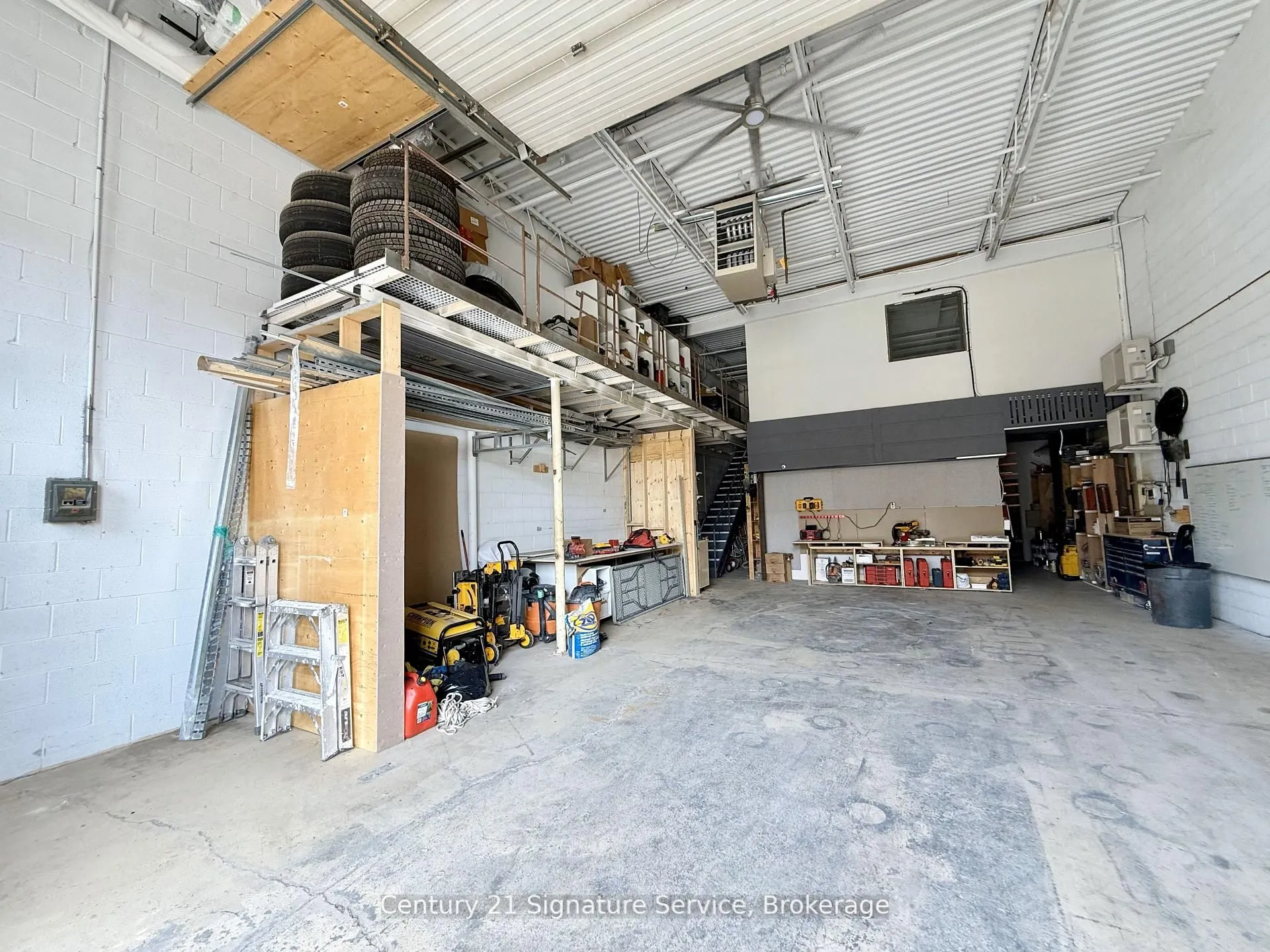 1050 Britannia Road E, #3
