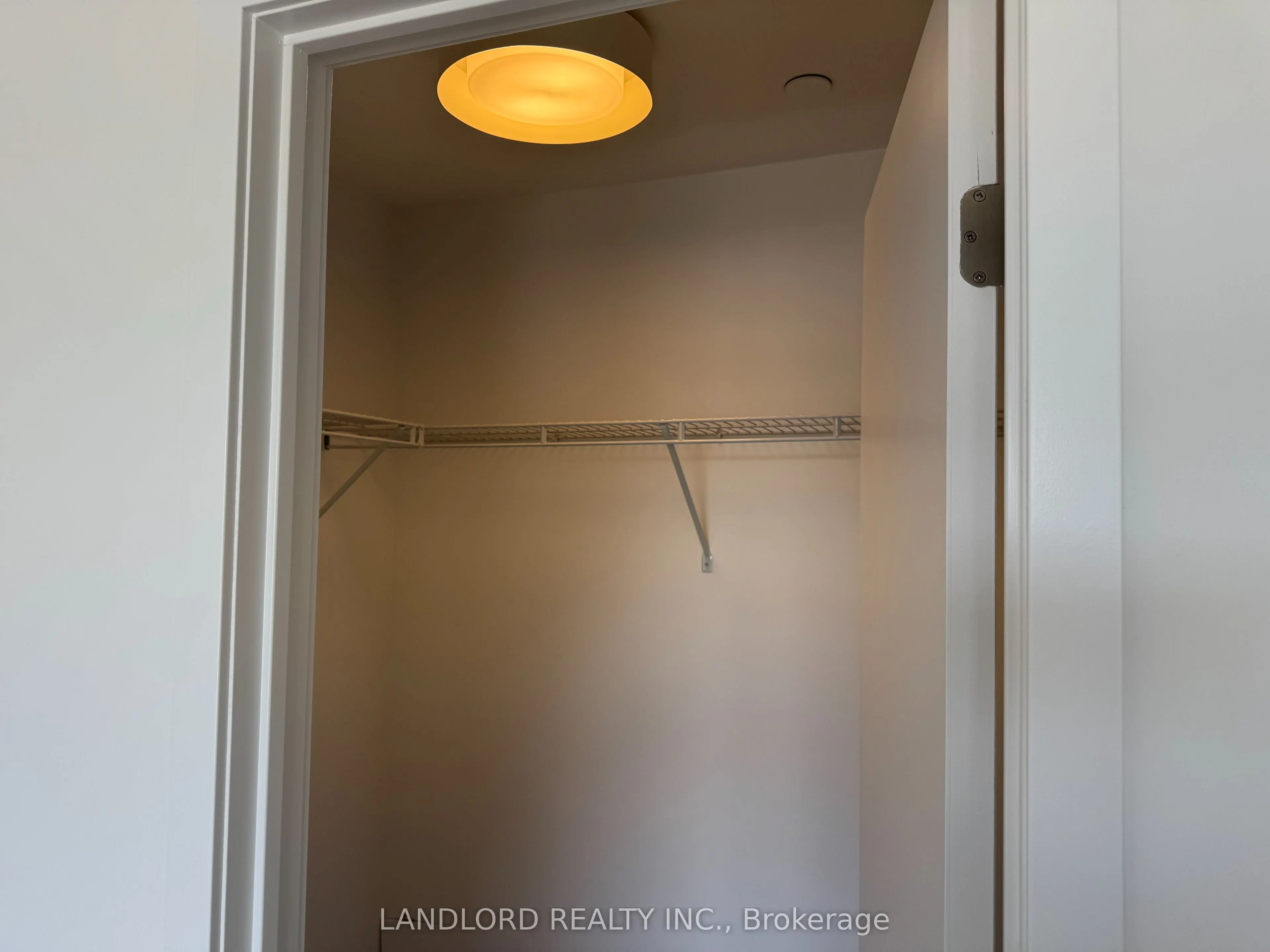 2485 Eglinton Avenue W, #321