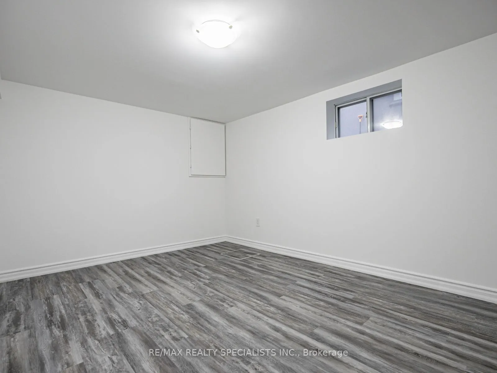10 Kentroyal Drive, #Basement