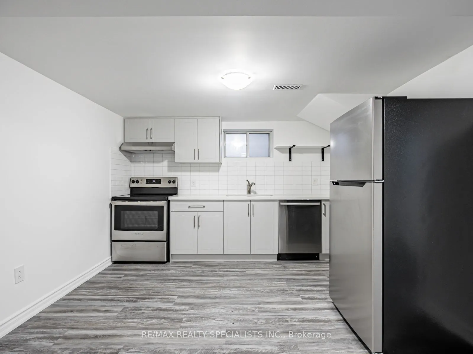 10 Kentroyal Drive, #Basement