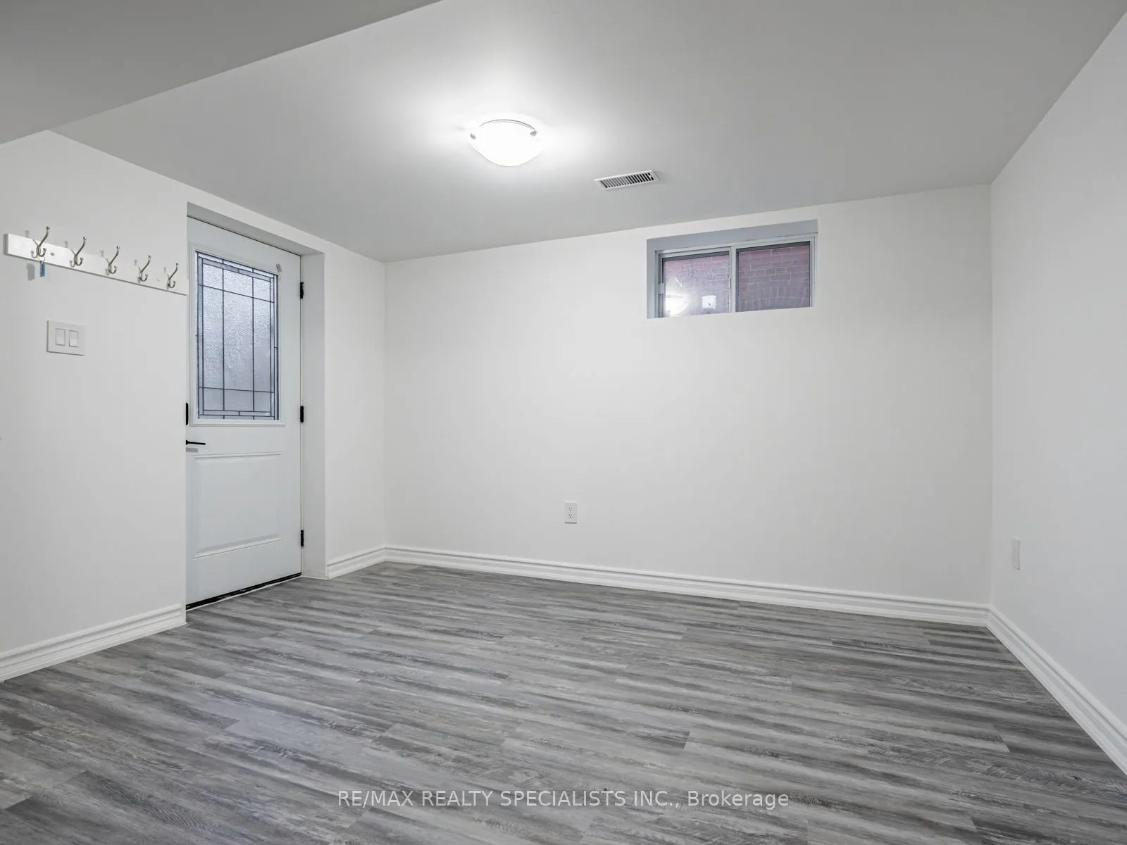 10 Kentroyal Drive, #Basement