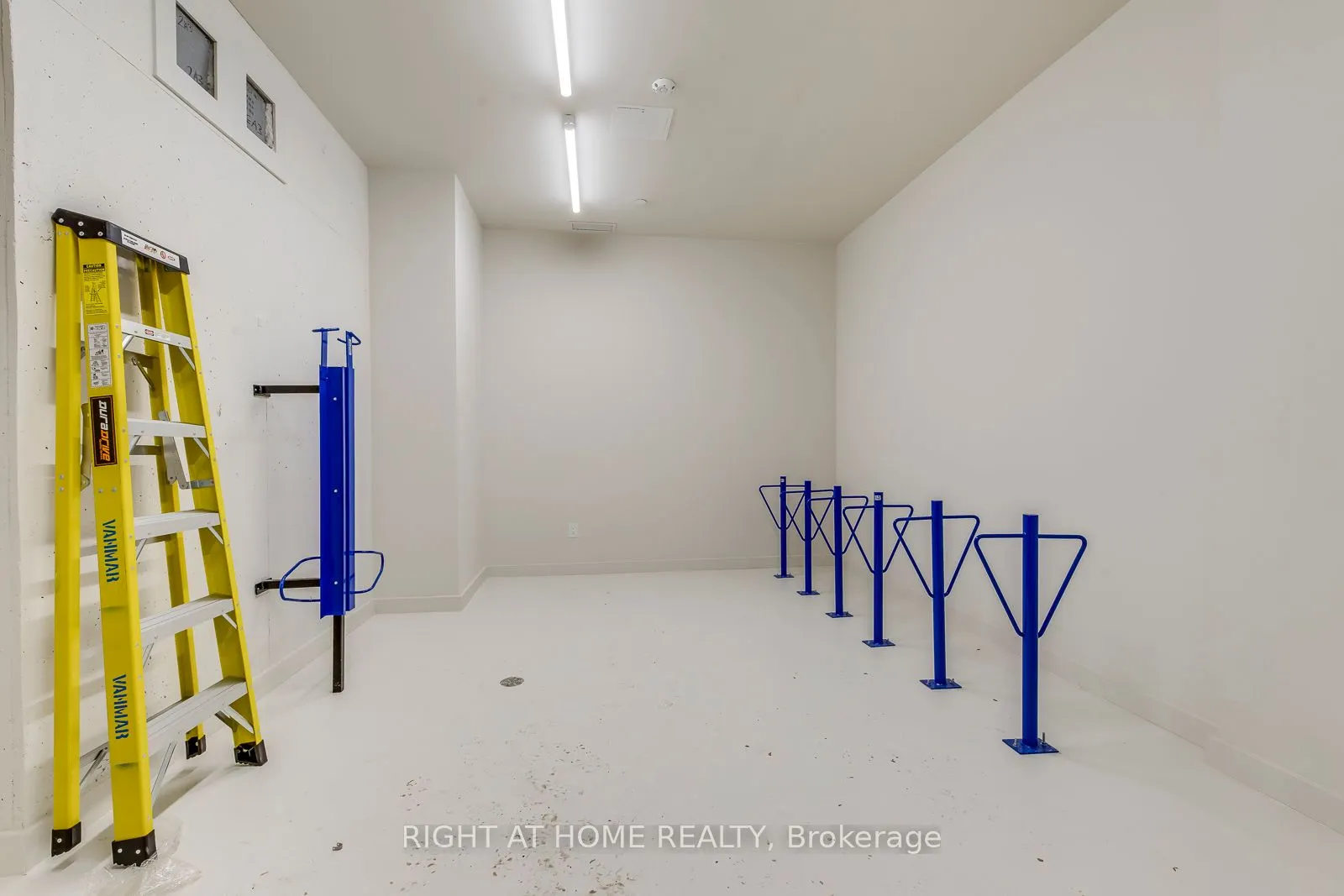 2501 Saw Whet Boulevard, #136