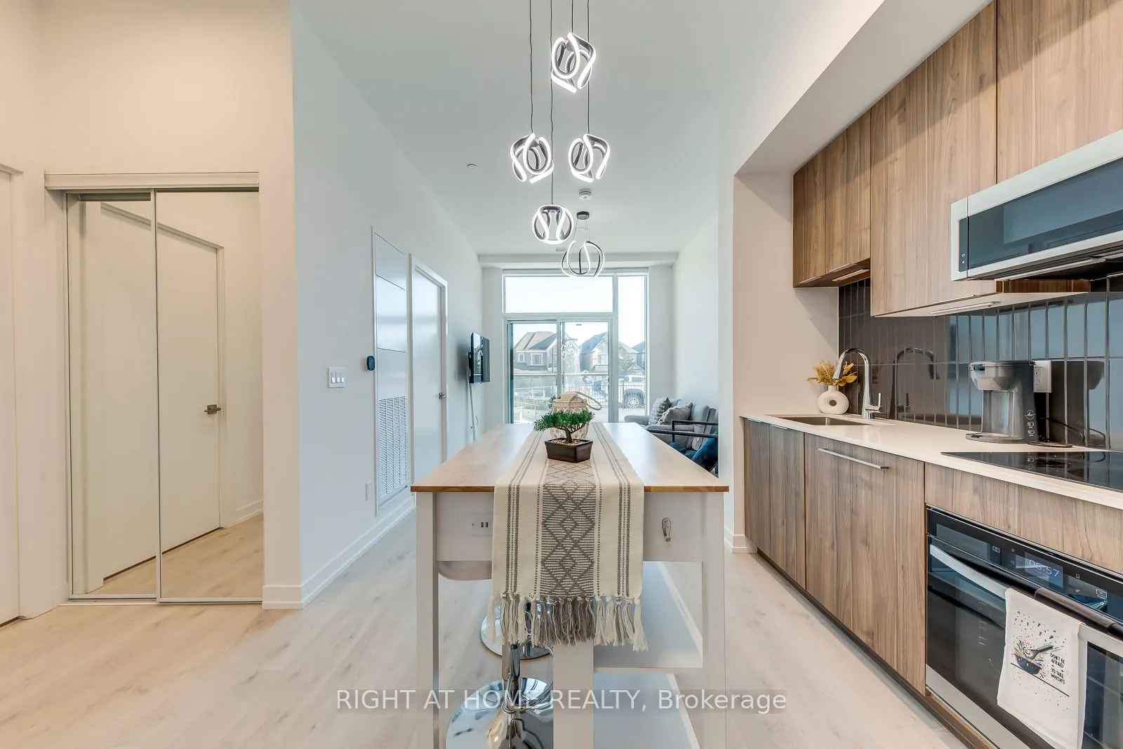 2501 Saw Whet Boulevard, #136