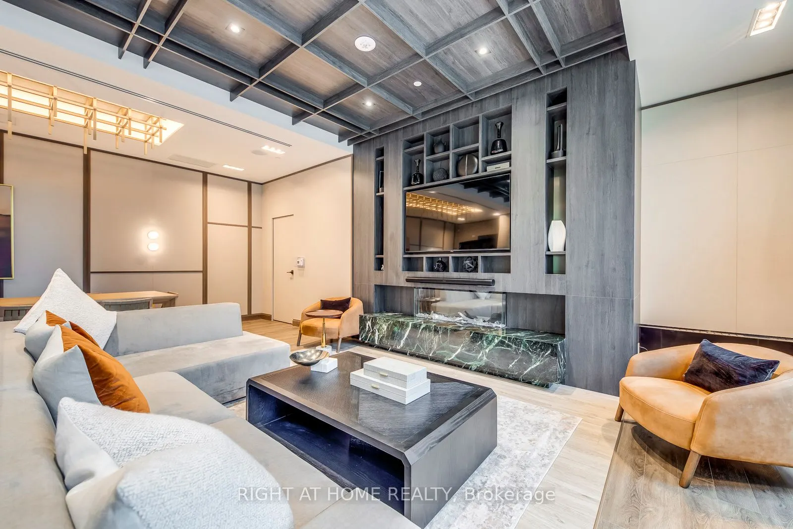 2501 Saw Whet Boulevard, #136