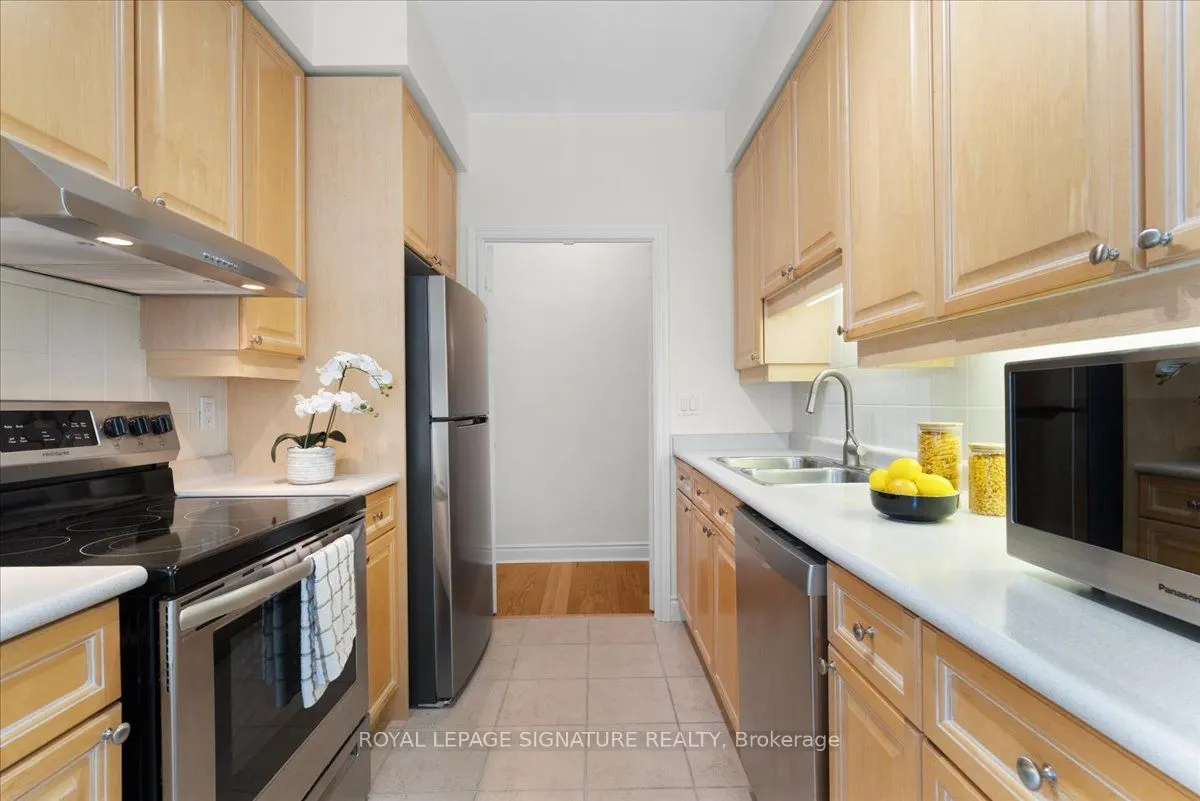 1 Lomond Drive, #802
