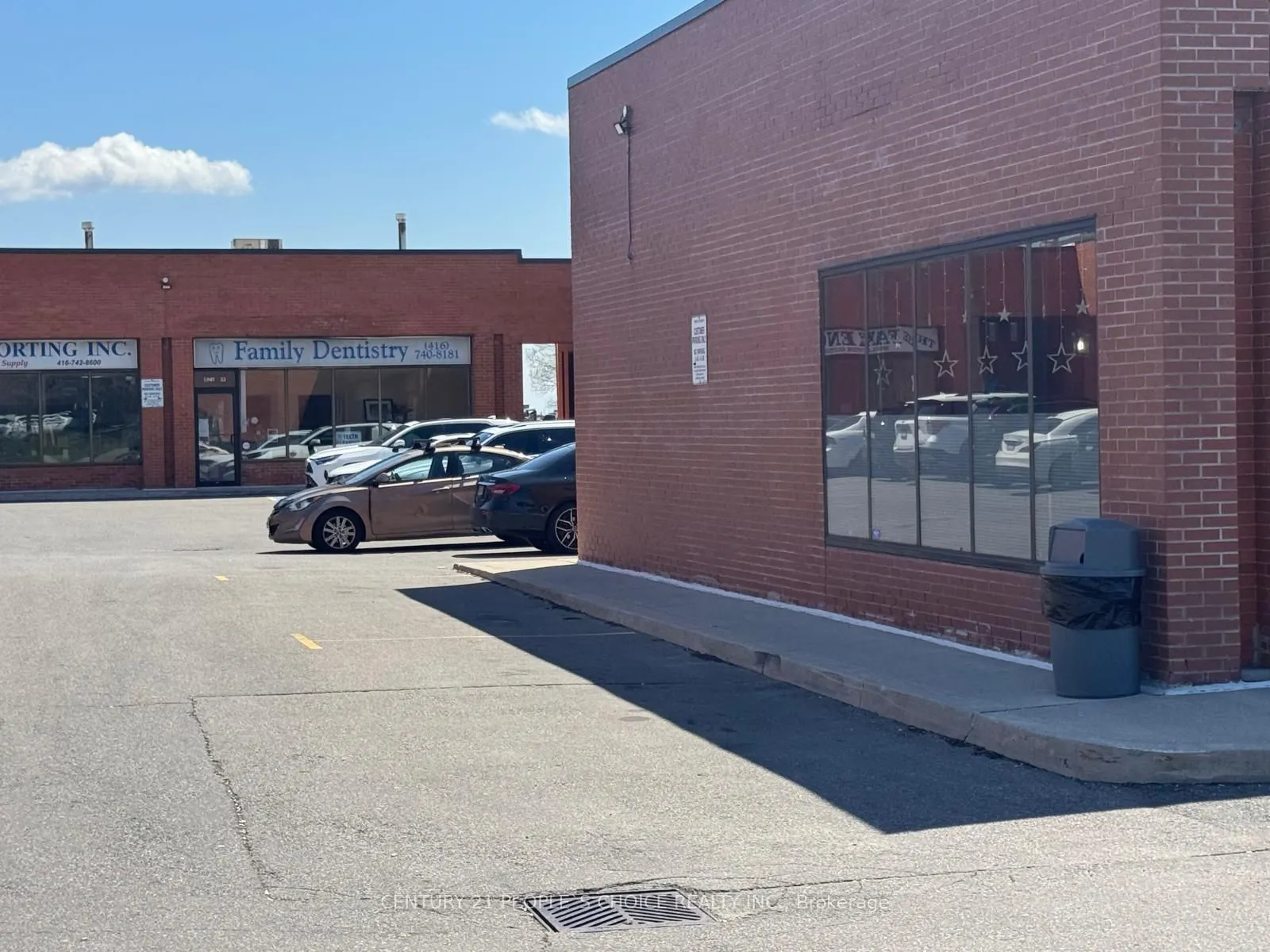 4801 Steeles Avenue W, #21