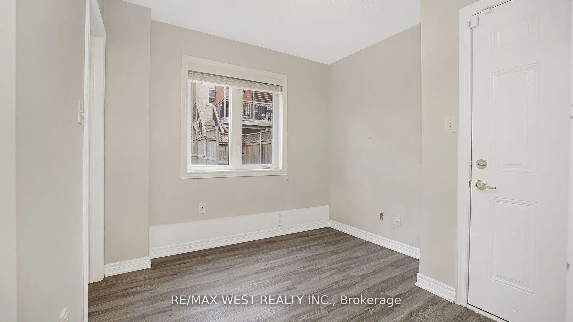 9 Freeland Hill W