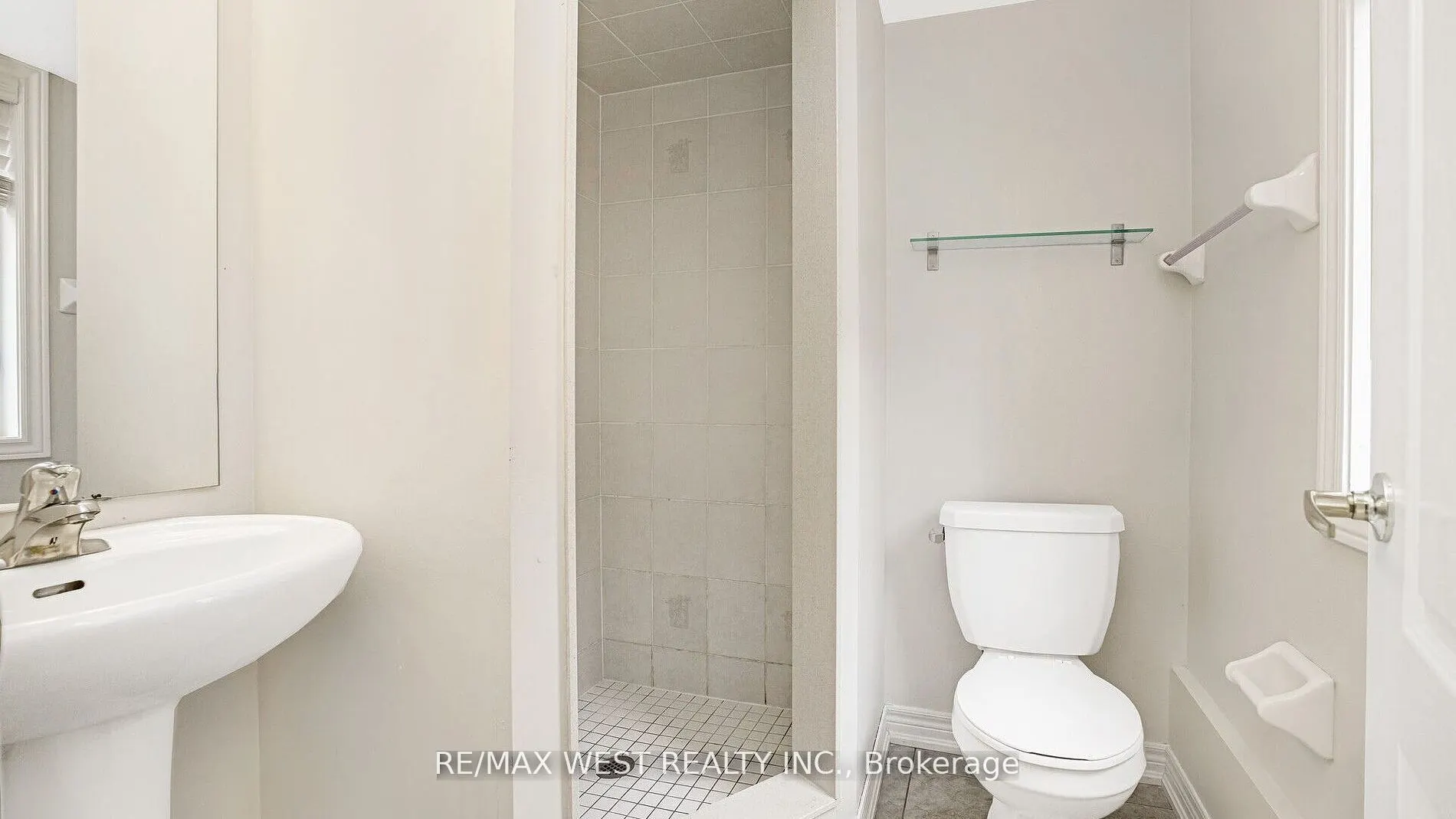 9 Freeland Hill W