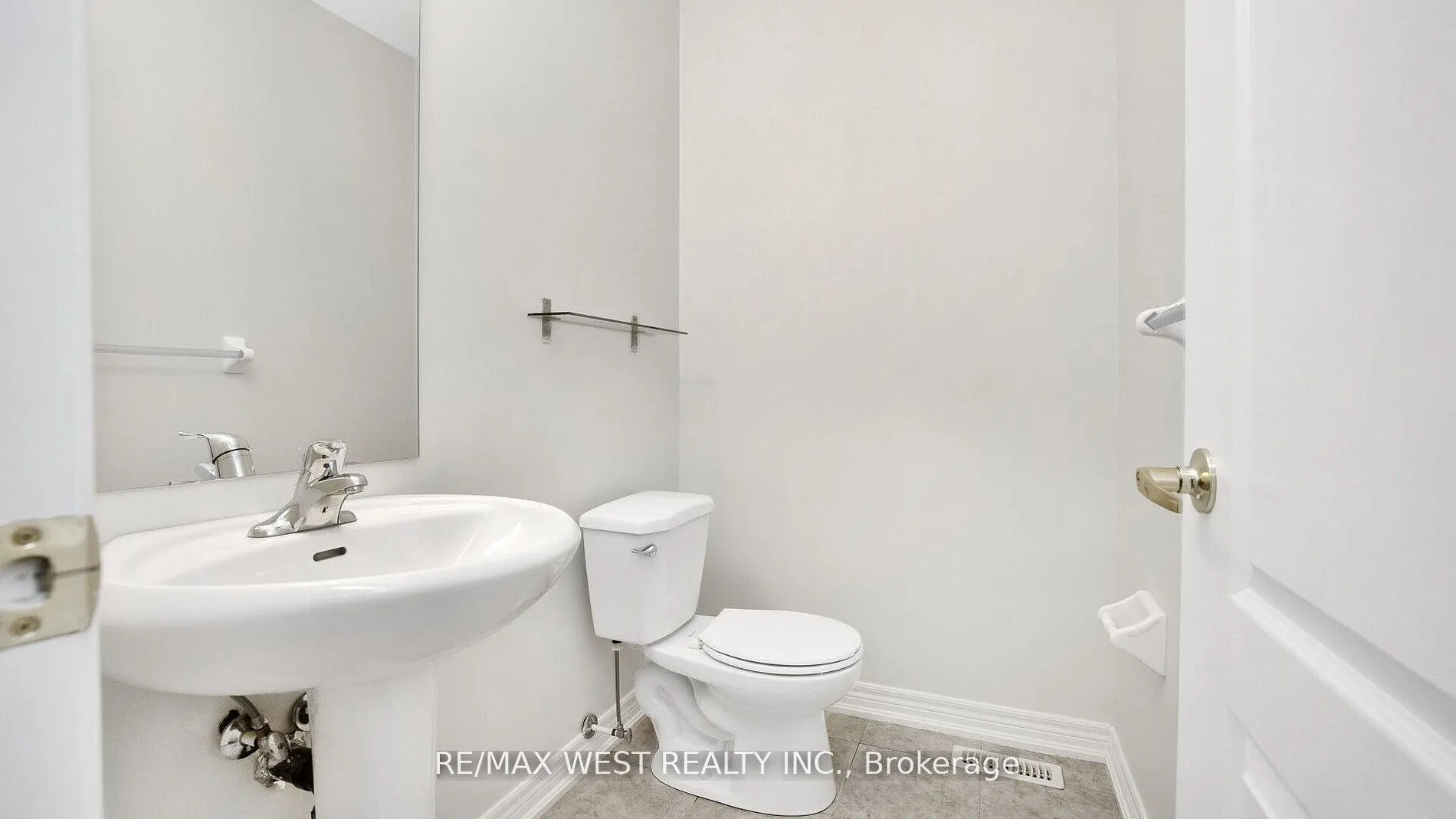 9 Freeland Hill W