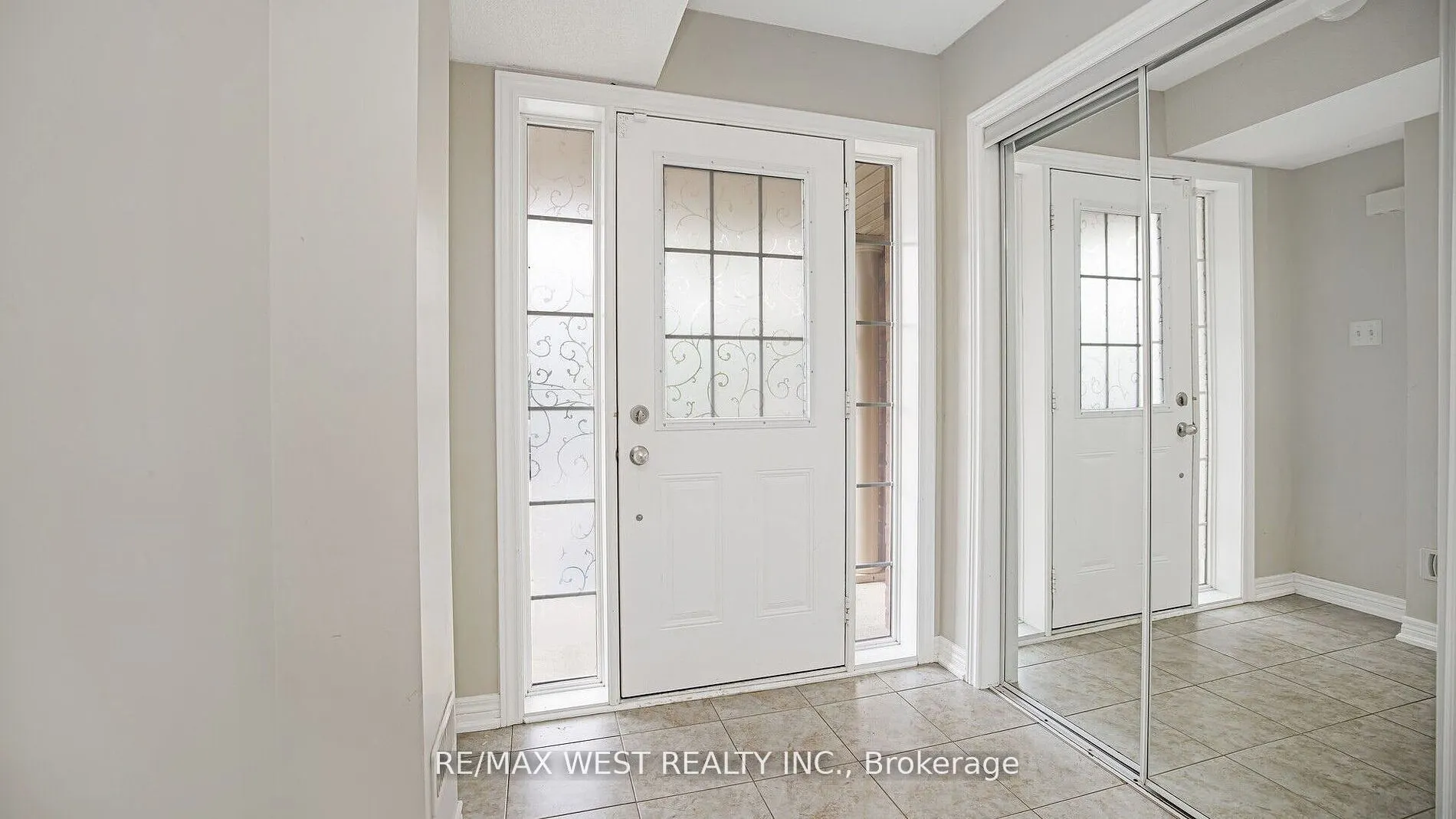 9 Freeland Hill W