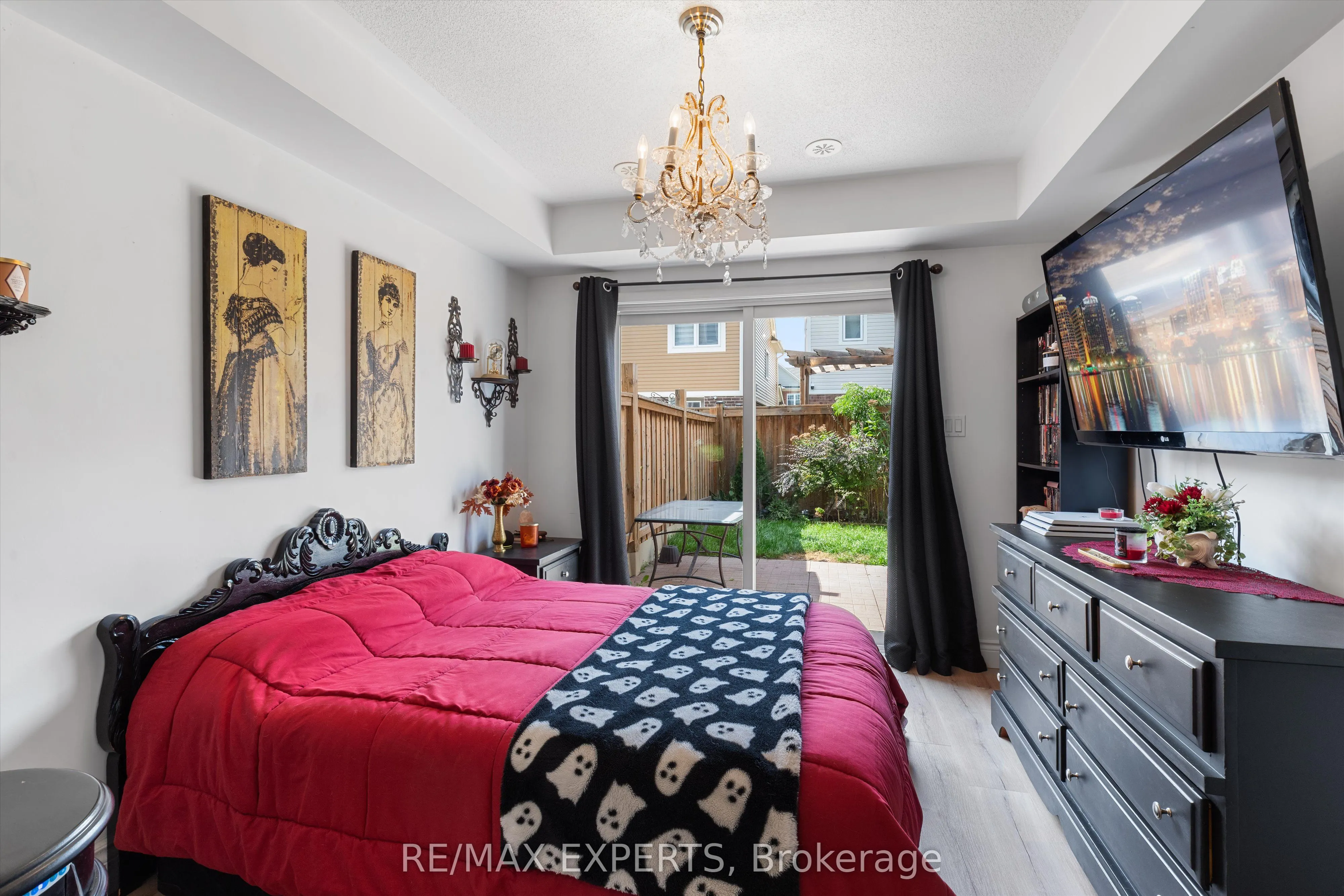 84 Vanhore Close