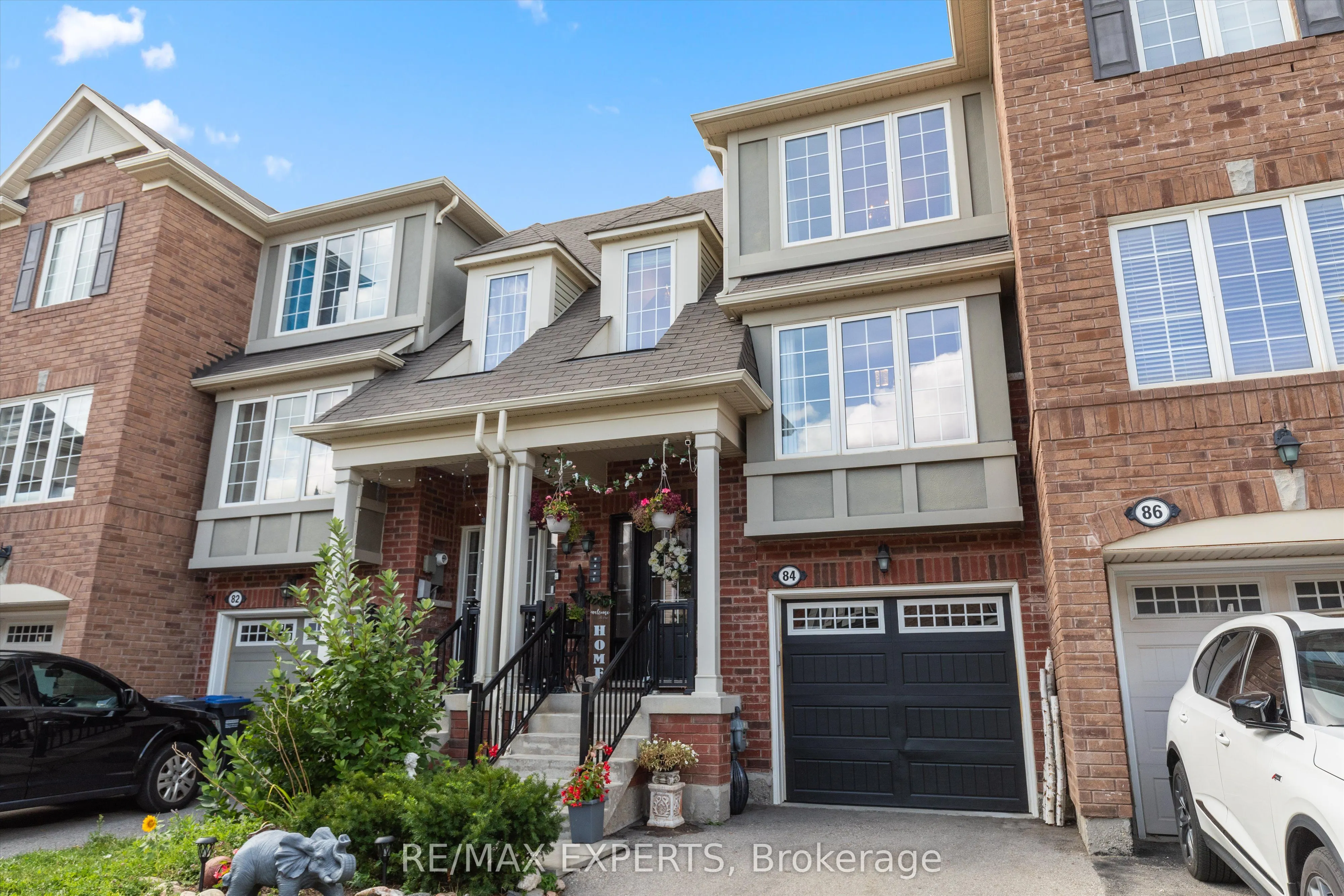84 Vanhore Close