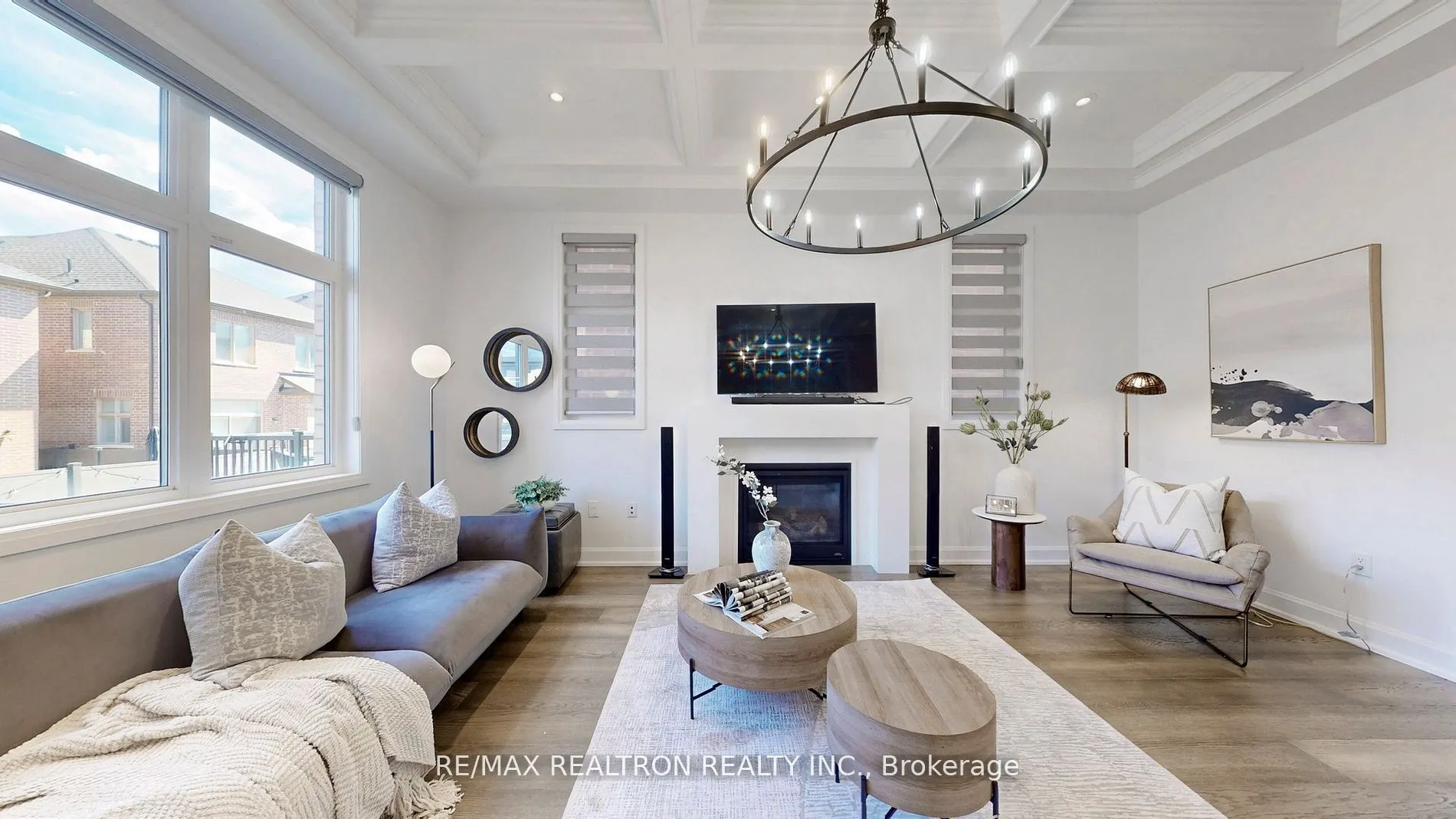 1444 Varelas Passage
