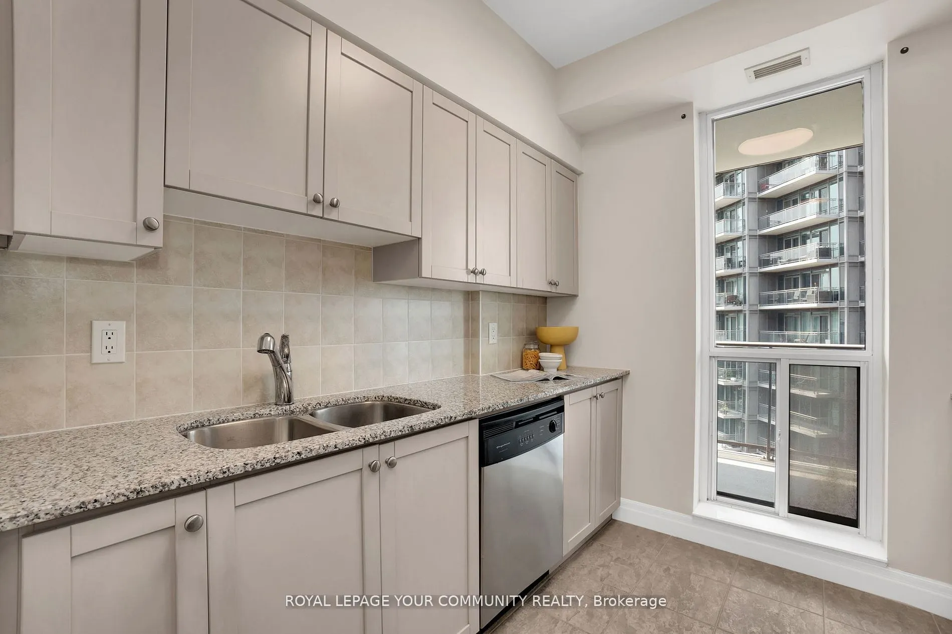 2119 Lake Shore Boulevard W, #1506