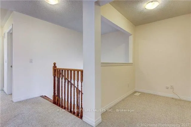 125 DONOVAN Heights