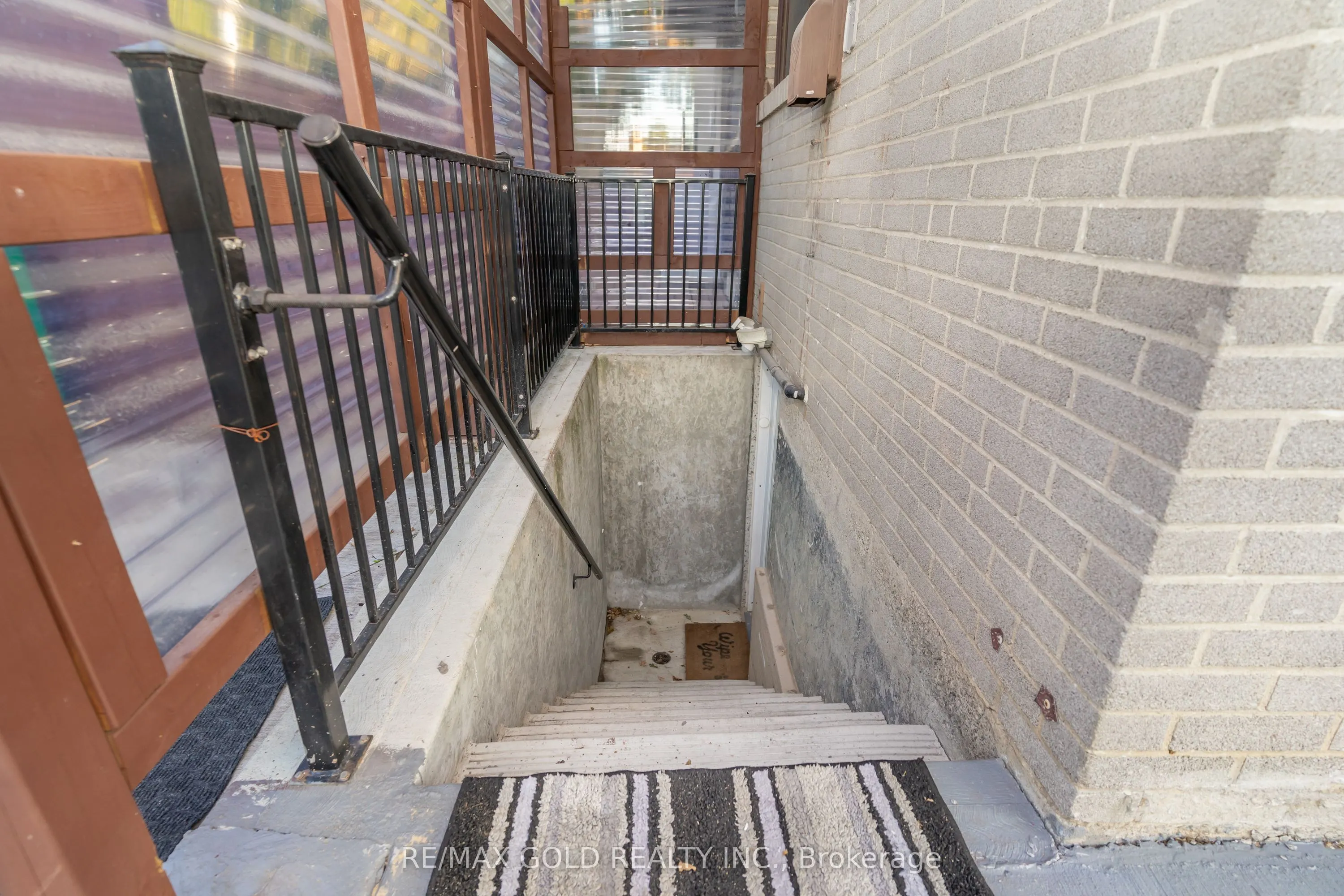 21 Argyle Crescent