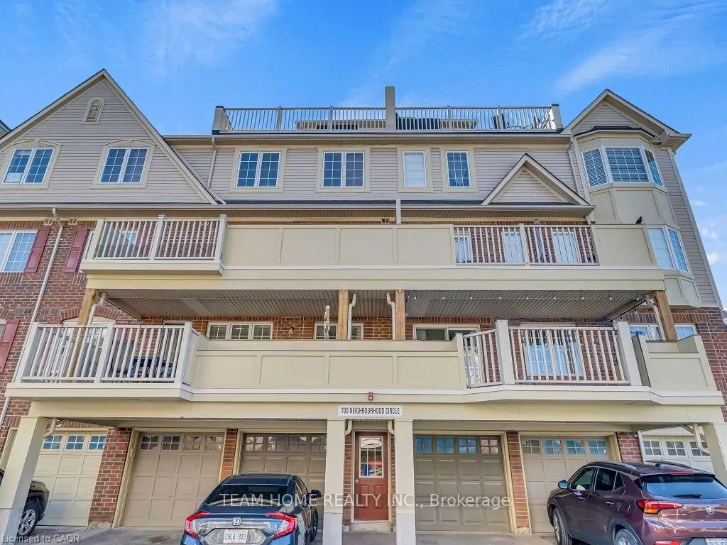 700 Neighbourhood Circle, #1