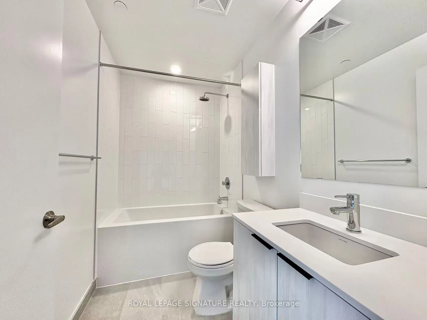2485 Eglinton Avenue W, #618