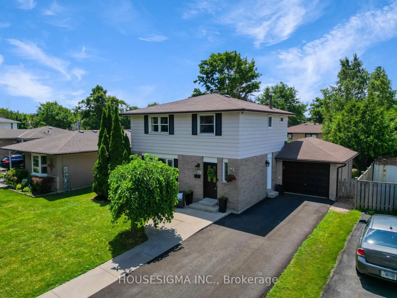 198 Archdekin Drive