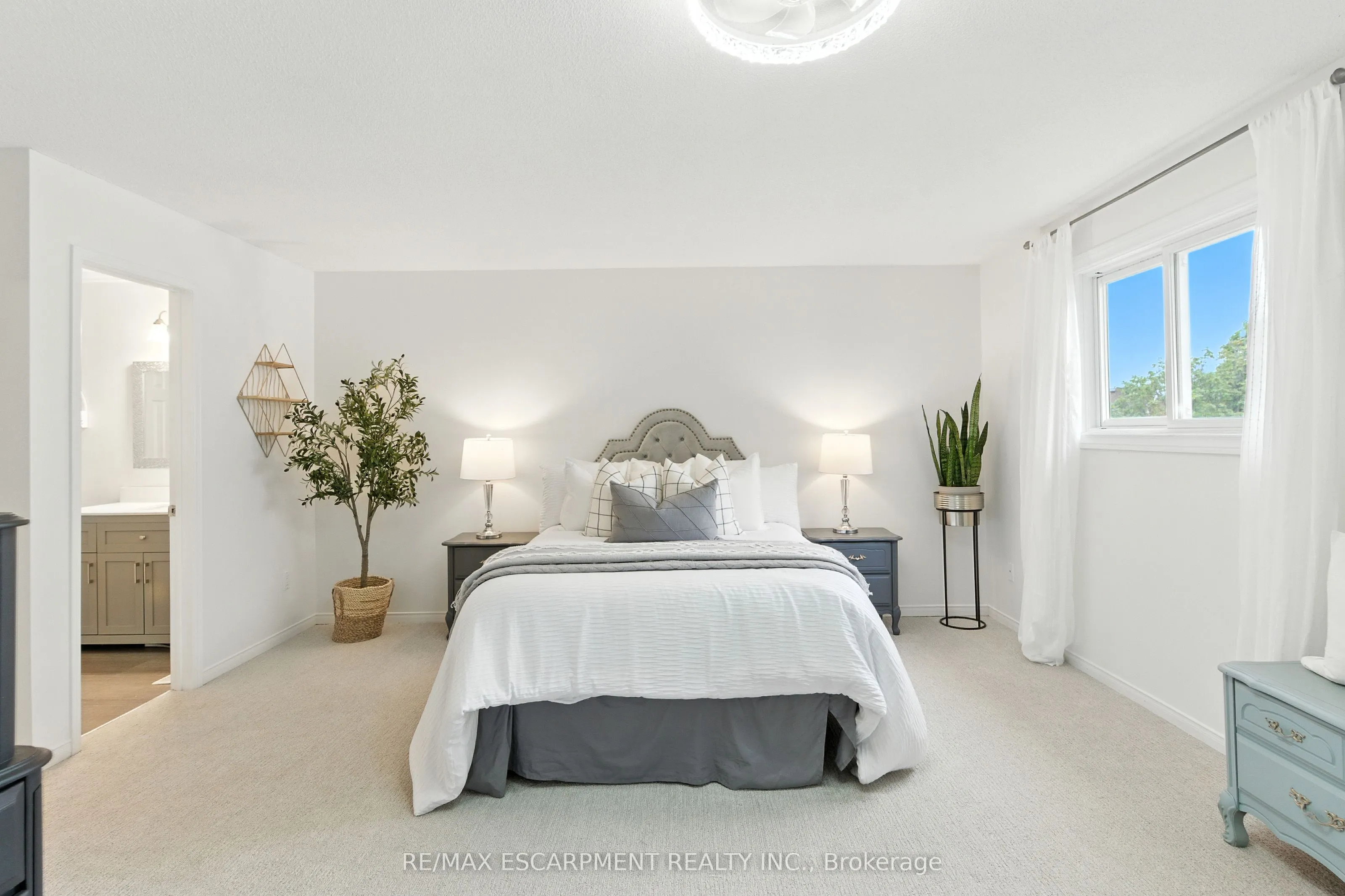 415 River Oaks Boulevard W, #23