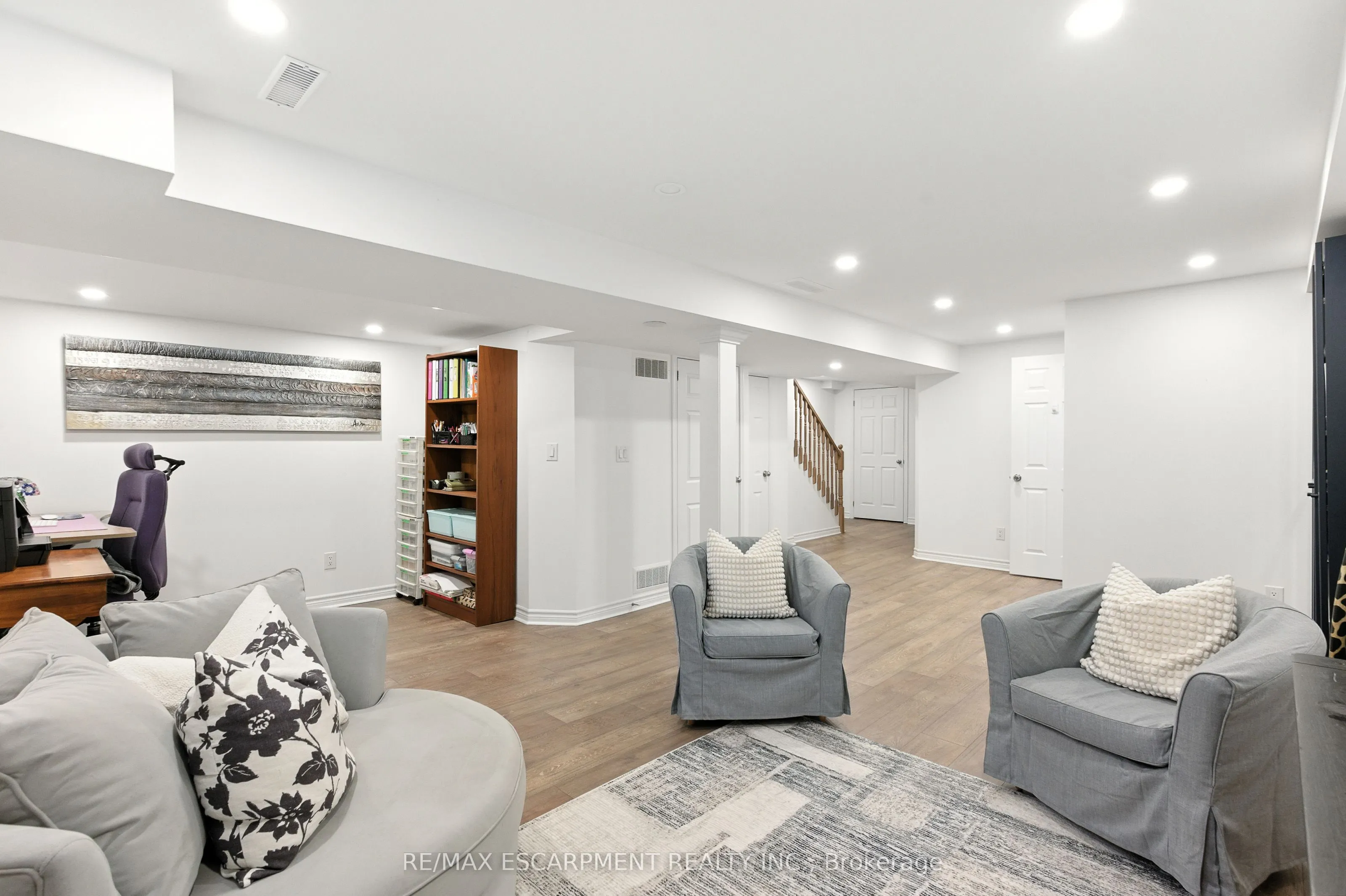 415 River Oaks Boulevard W, #23