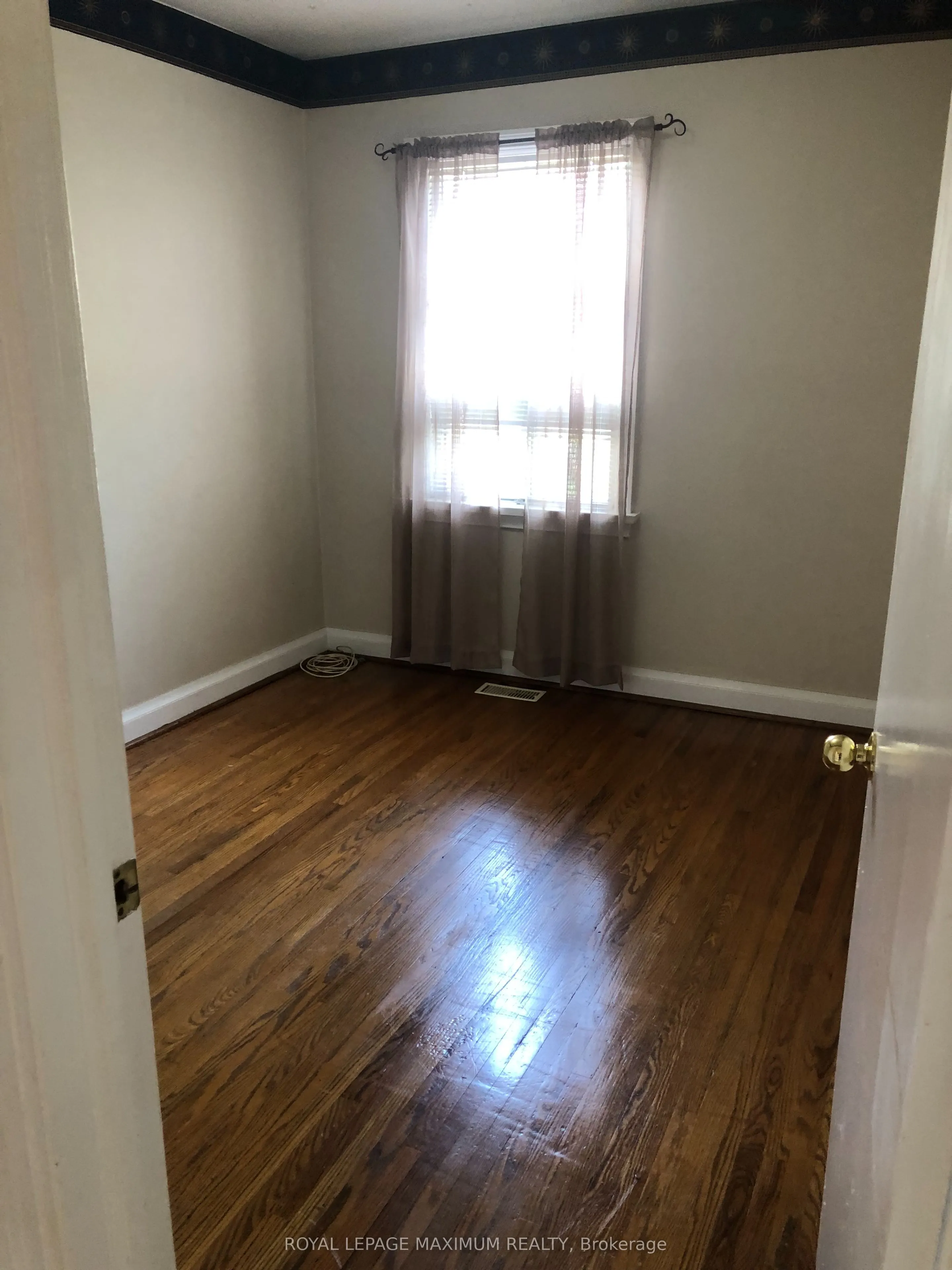 289 Thirtieth Street