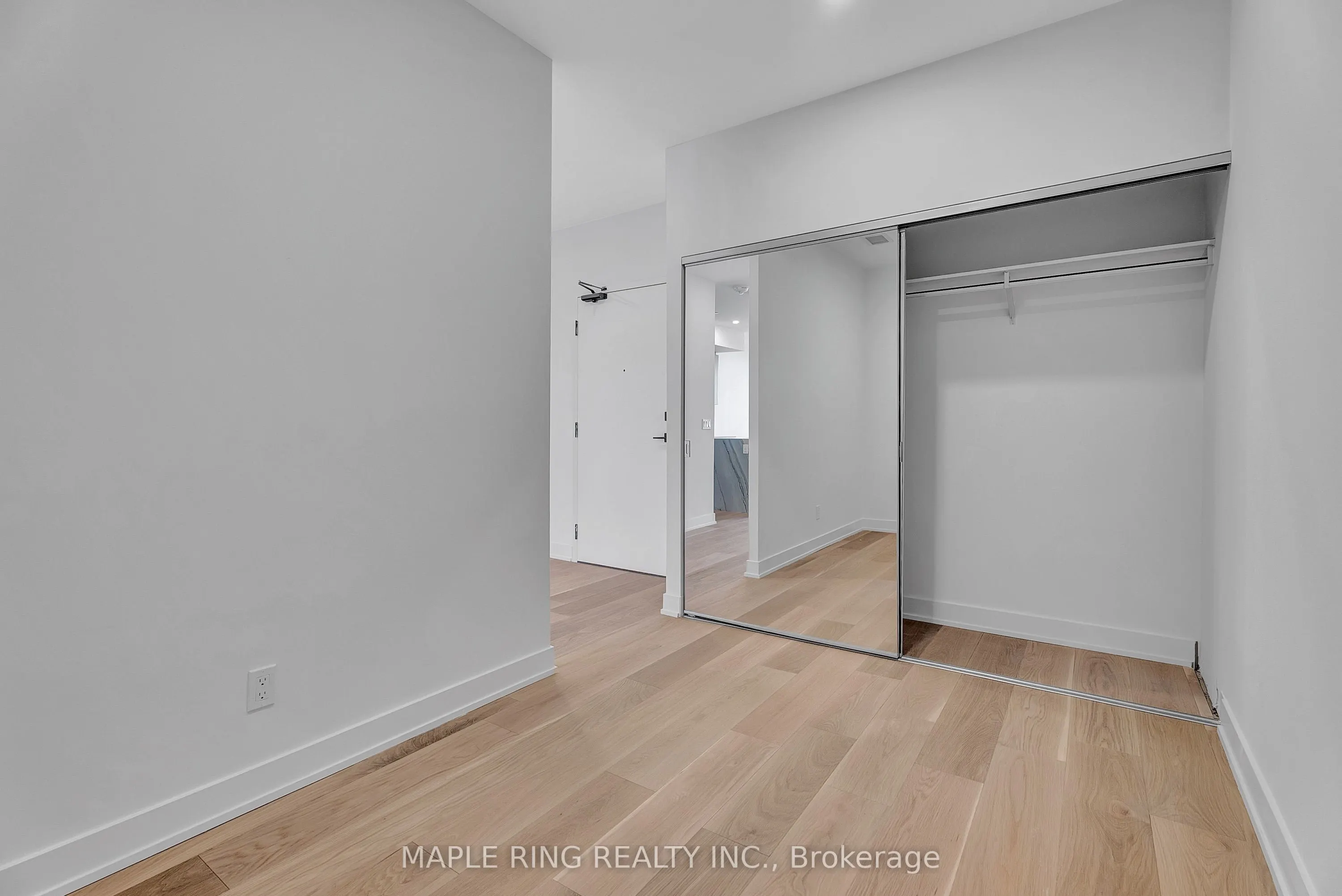 2489 Taunton Road, #105