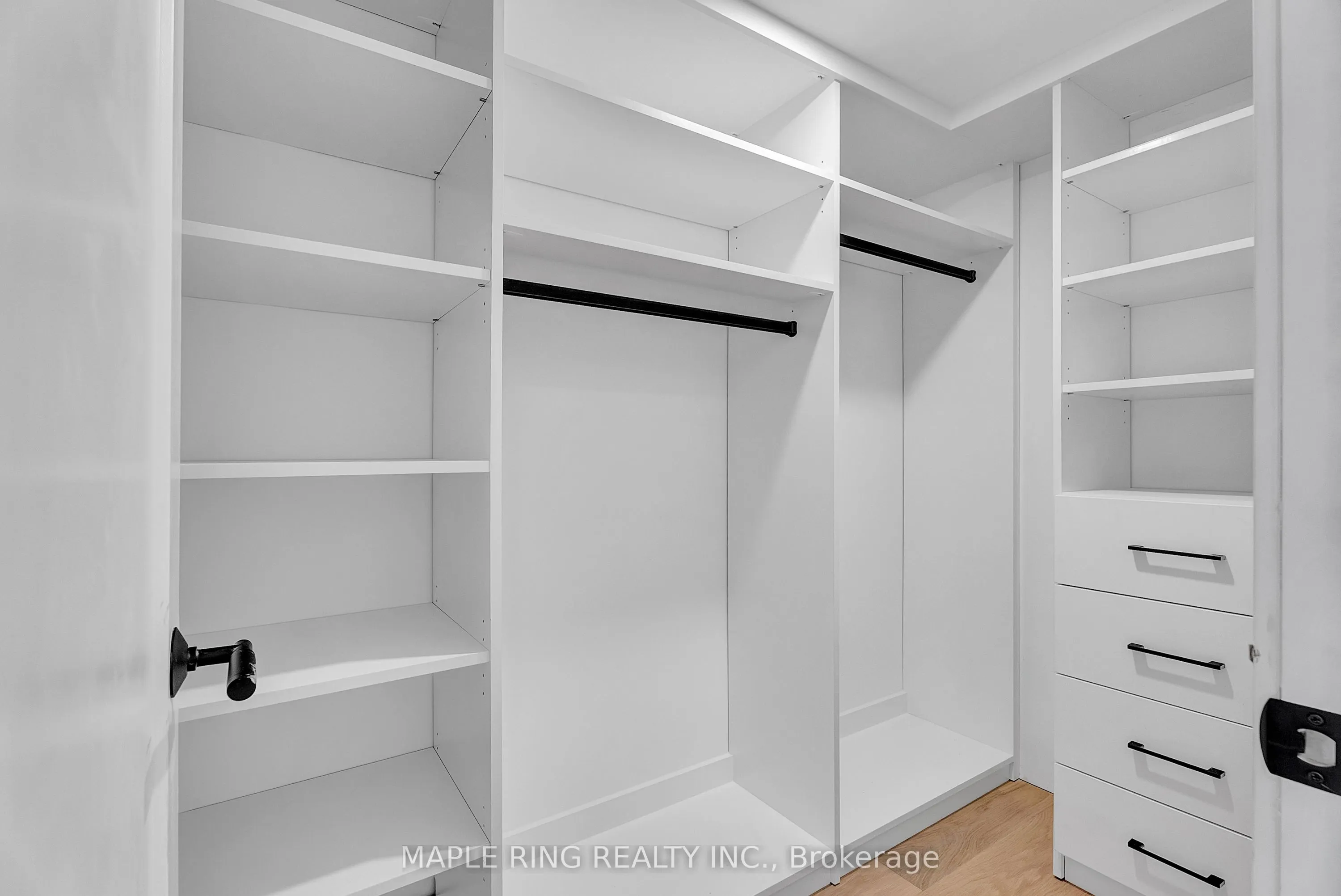 2489 Taunton Road, #105