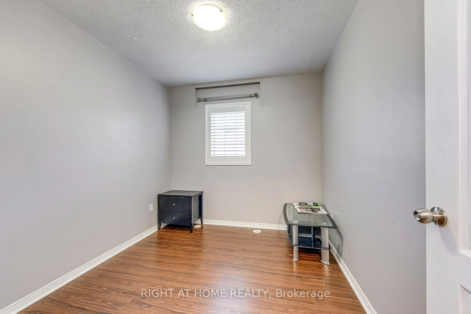 605 Shoreline Drive, #8