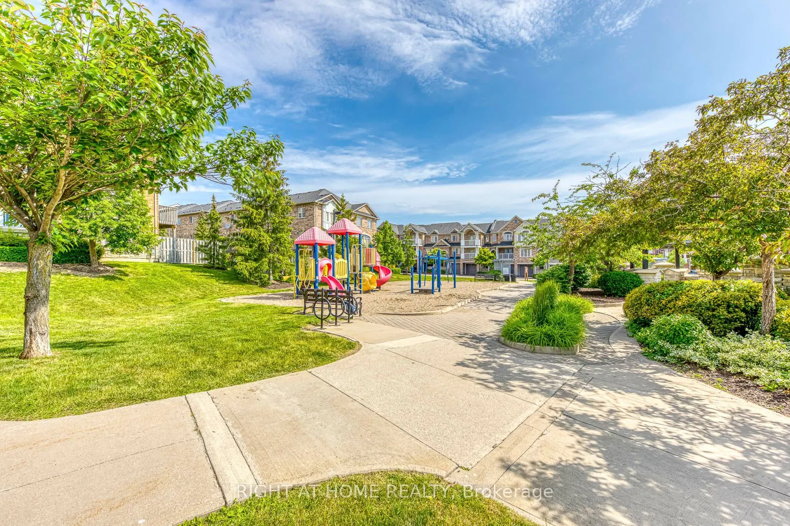 605 Shoreline Drive, #8