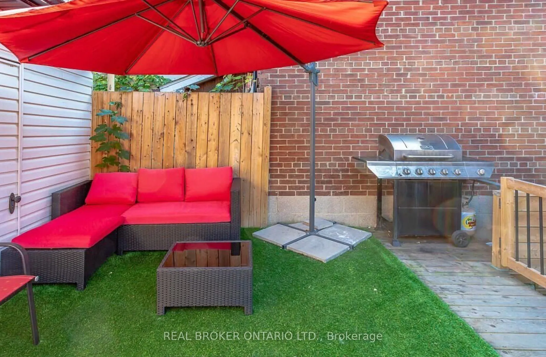 827 St Clarens Avenue, #Lower Level